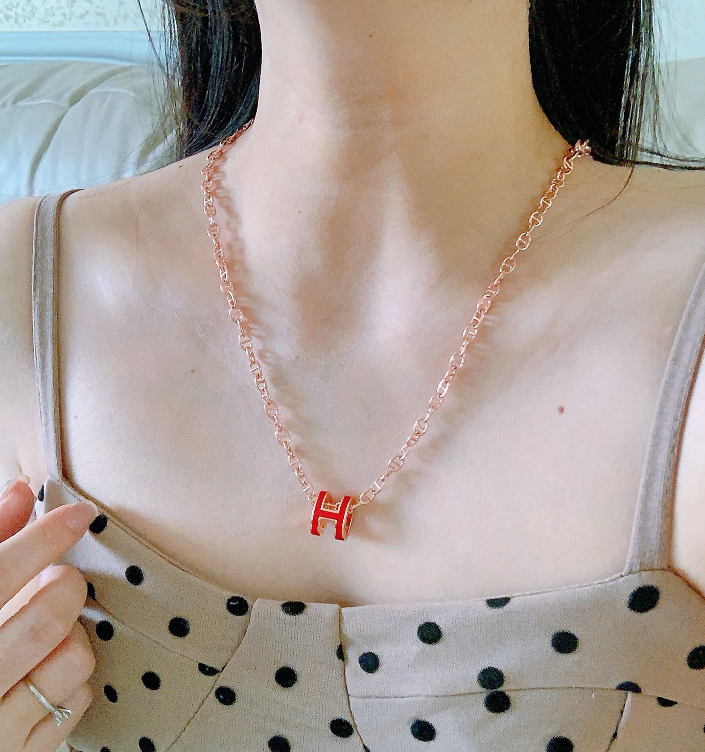  🌀🌟HERMES  爱马仕项链 H字母椭圆系列首饰 进口珐琅镀.猪鼻子链条经典搭配 边上logo清晰，