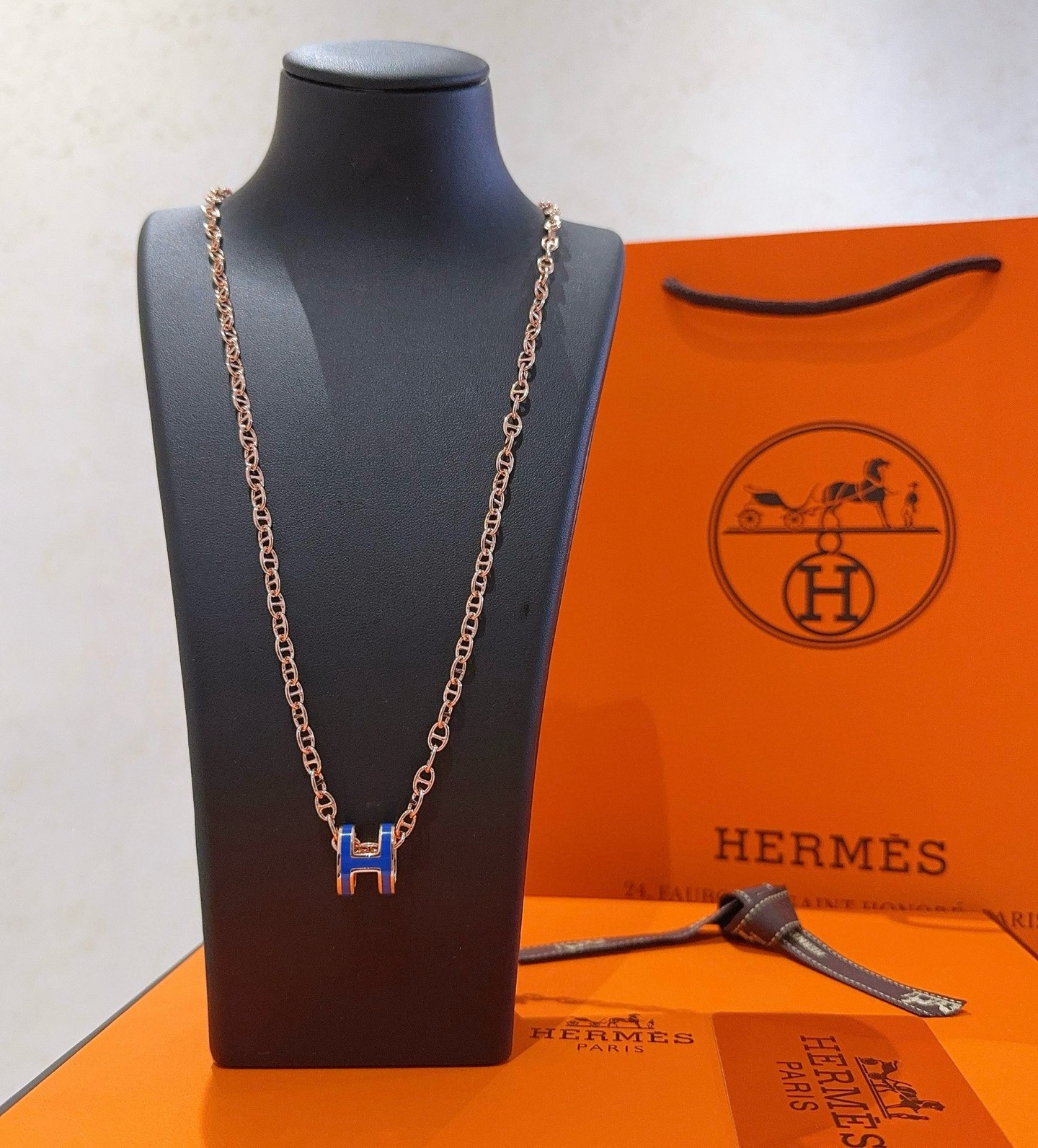  🌀🌟HERMES  爱马仕项链 H字母椭圆系列首饰 进口珐琅镀.猪鼻子链条经典搭配 边上logo清晰，