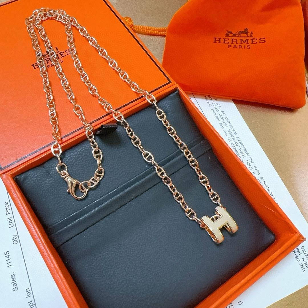 🐴🐴🐴 爱马仕项链 新品发布 HERMES 必备款猪鼻子系列首饰 高端定制.高端链条经典搭配 新品 简单