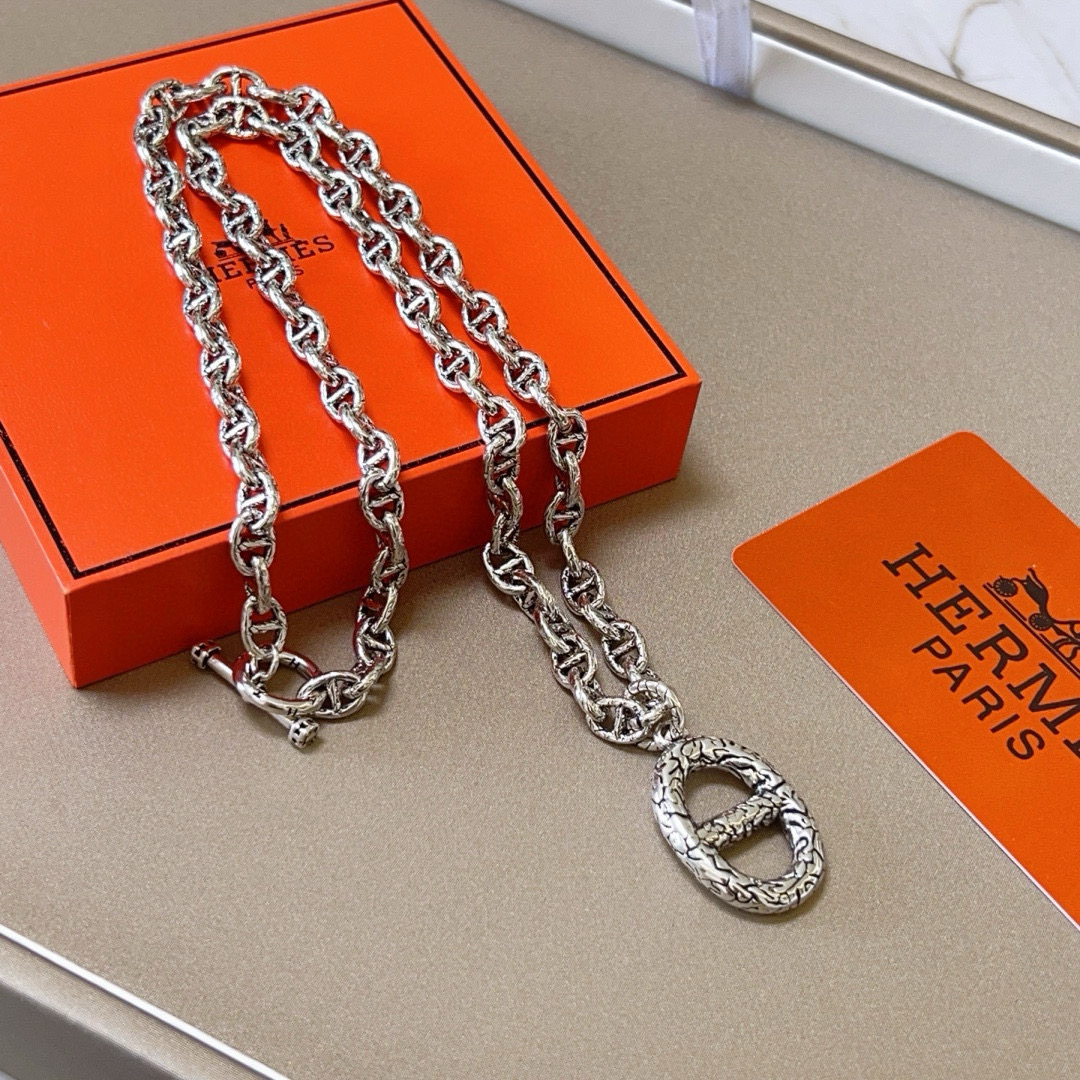 🐴🐴🐴 爱马仕项链 新品发布 HERMES 必备款猪鼻子系列首饰 高端定制.高端链条经典搭配 新品 简单
