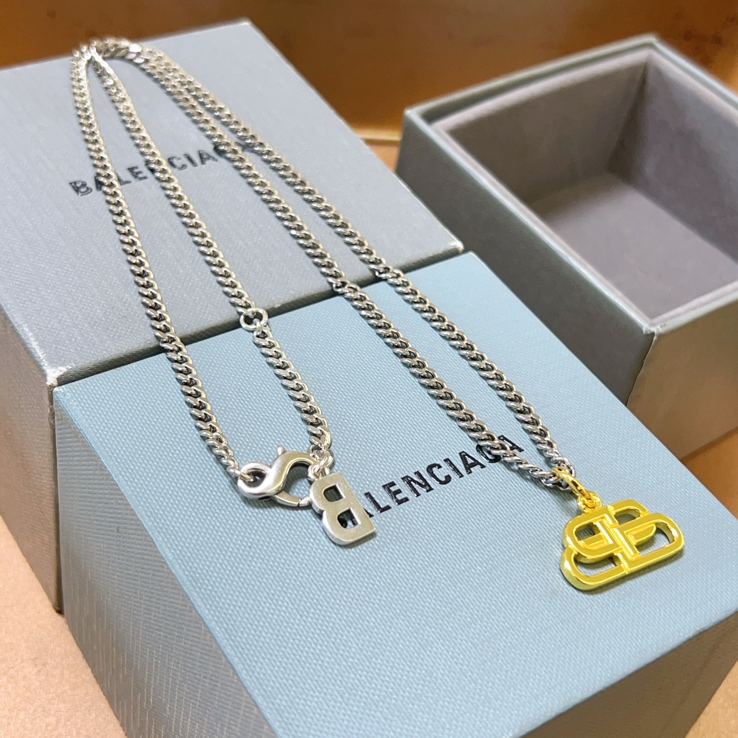  原单货🔹🔹新品 巴黎世家项链 Balenciaga 新款项链🔹专柜一致 细节做工精细 每个细节流程到位