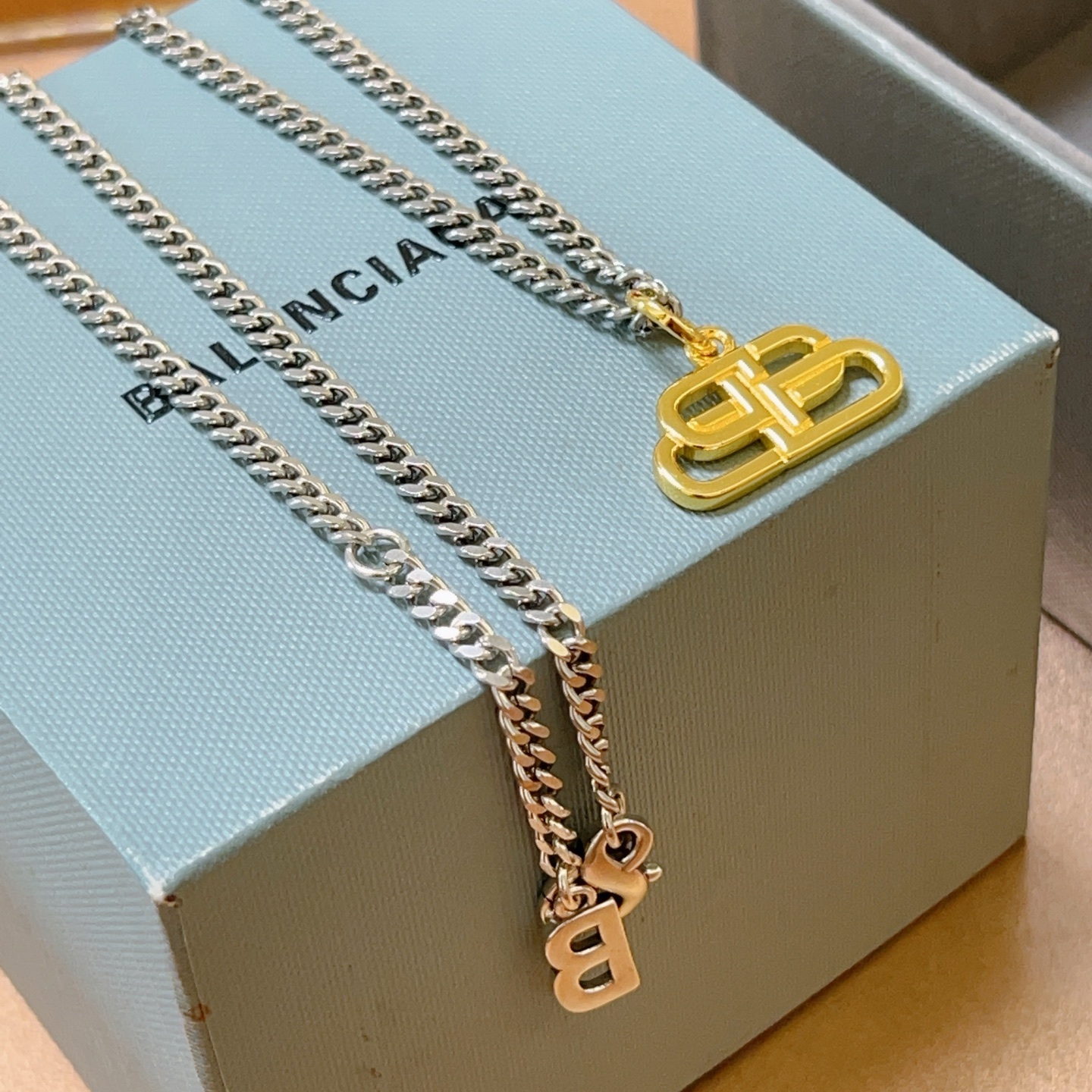  原单货🔹🔹新品 巴黎世家项链 Balenciaga 新款项链🔹专柜一致 细节做工精细 每个细节流程到位