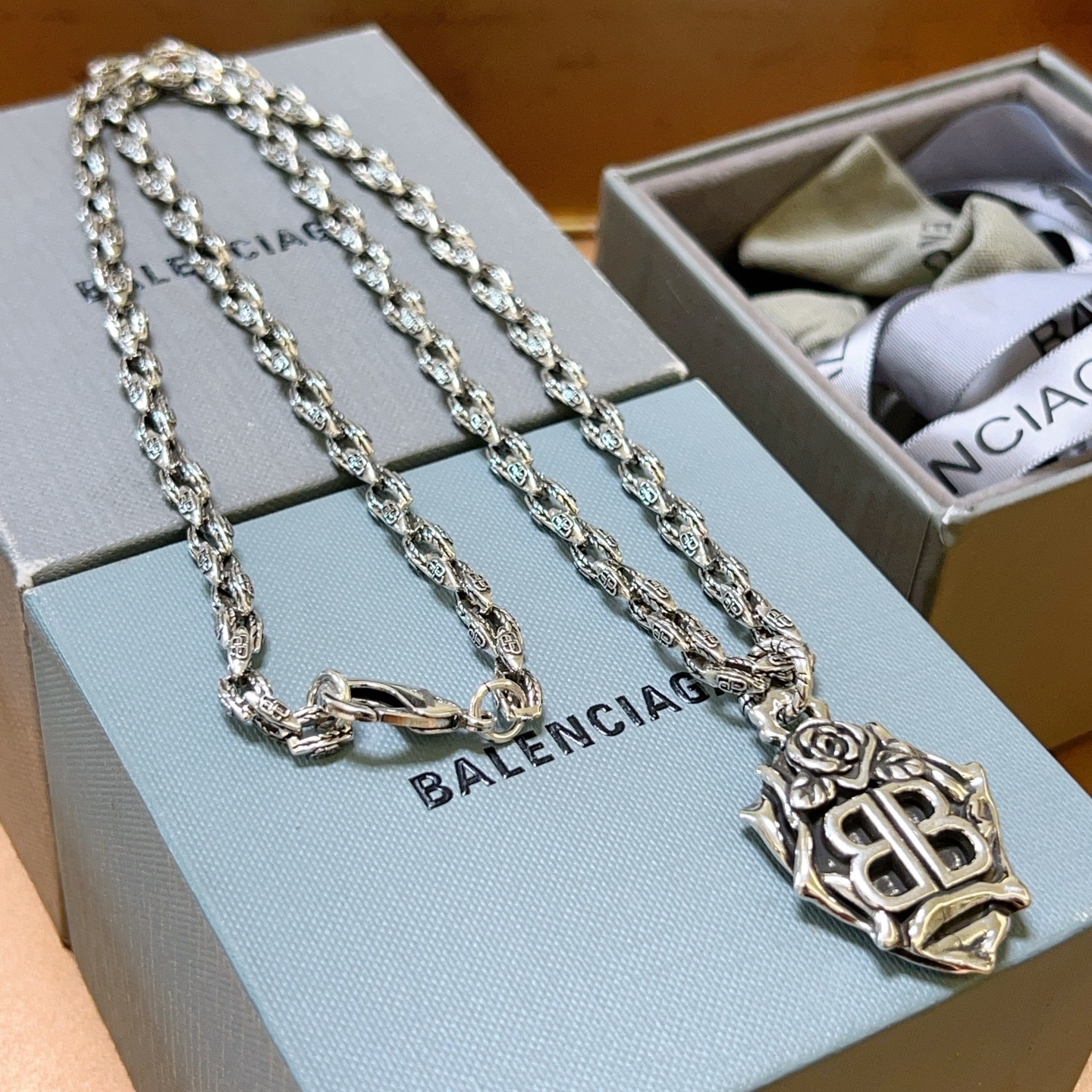  原单货🔹🔹新品 巴黎世家项链 Balenciaga 新款项链🔹专柜一致 细节做工精细 每个细节流程到位
