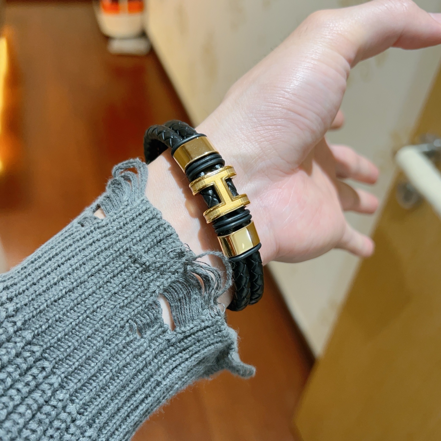     新品发售 👒🐈‍⬛爱马仕皮绳手环最新款纯手工皮材质档次更高明星同款Anger Forest系列爱