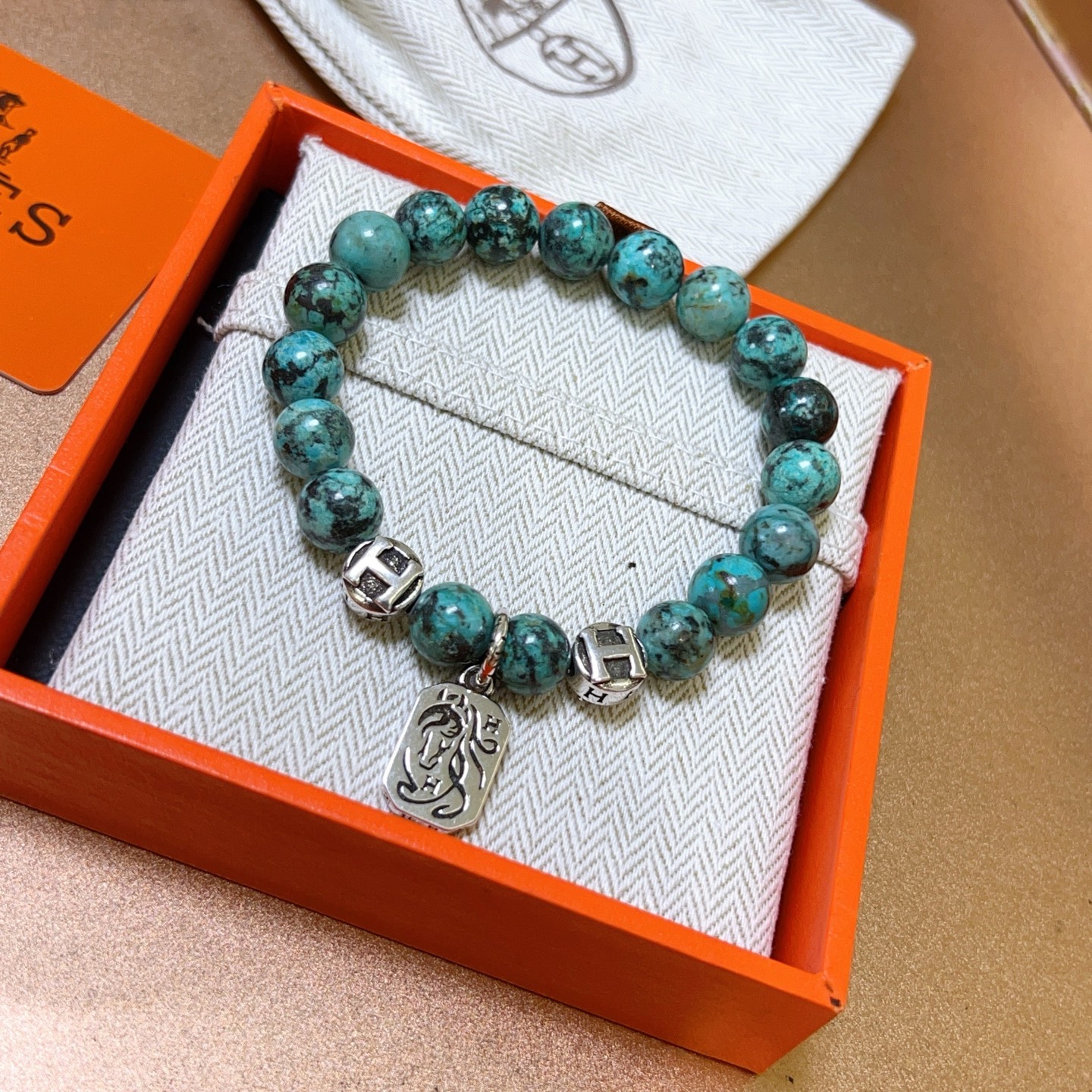   新品发布 👒Hermas爱马仕手链👨👩奢华爱马仕手串 天然石蛇皮石手链男女同款 最新款全件串珠手链档