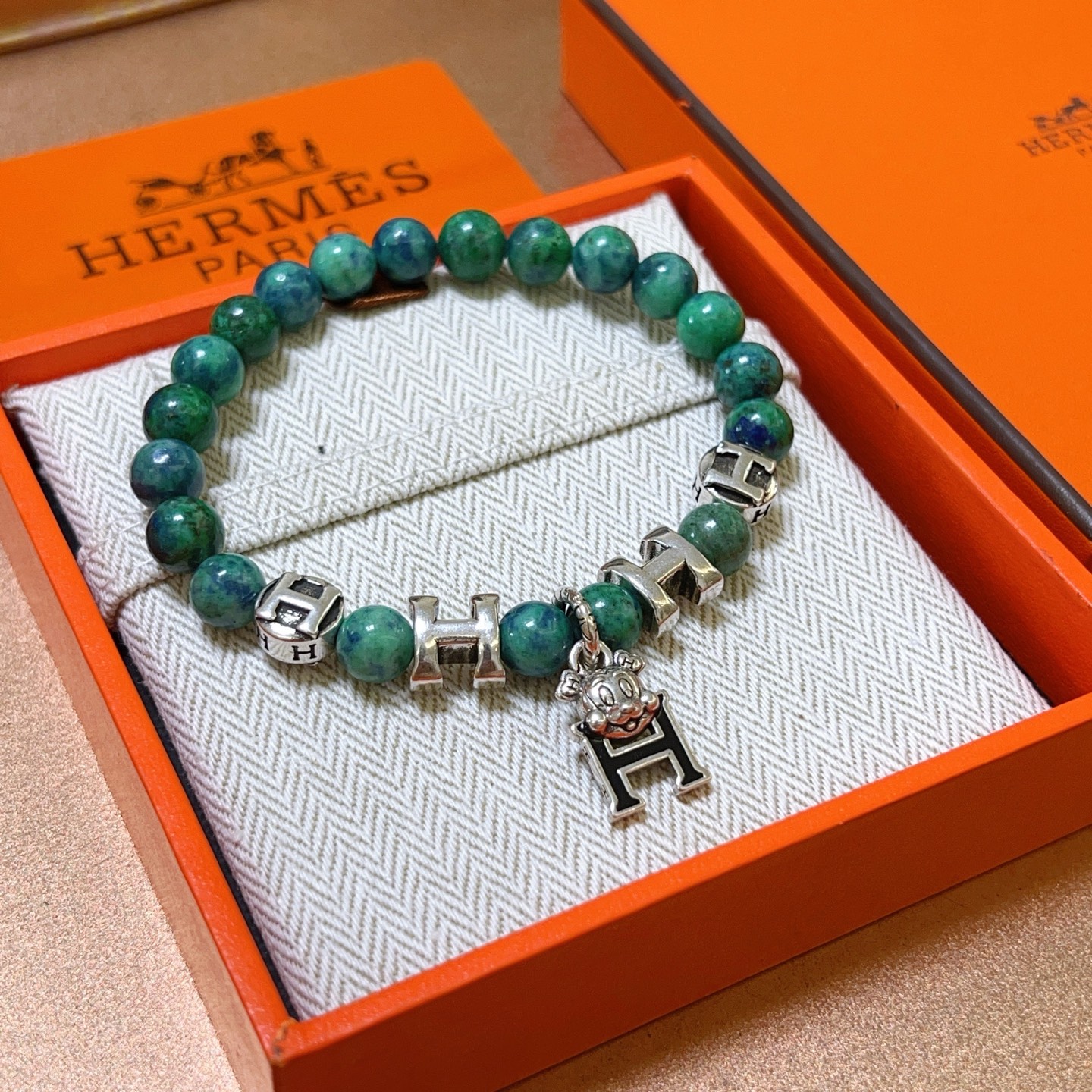   新品发布 👒Hermas爱马仕手链👨👩奢华爱马仕手串 玛瑙石手链男女同款 最新款全件串珠手链档次更高