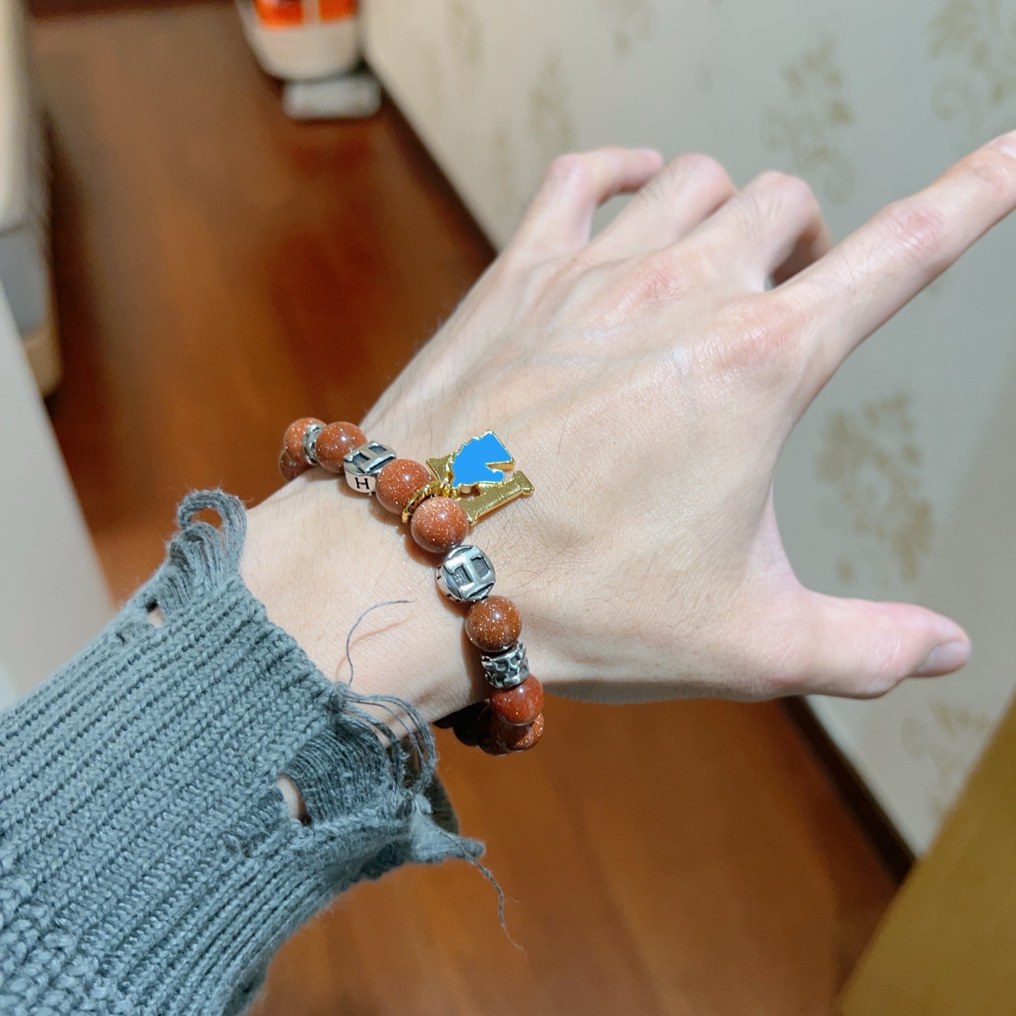   新品发布 👒Hermas爱马仕手链👨👩奢华爱马仕手串 虎眼石手链男女同款 最新款全件串珠手链档次更高