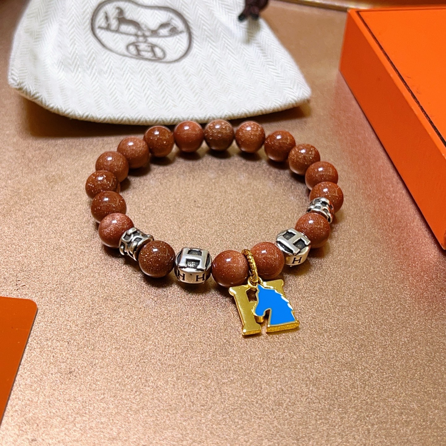   新品发布 👒Hermas爱马仕手链👨👩奢华爱马仕手串 虎眼石手链男女同款 最新款全件串珠手链档次更高