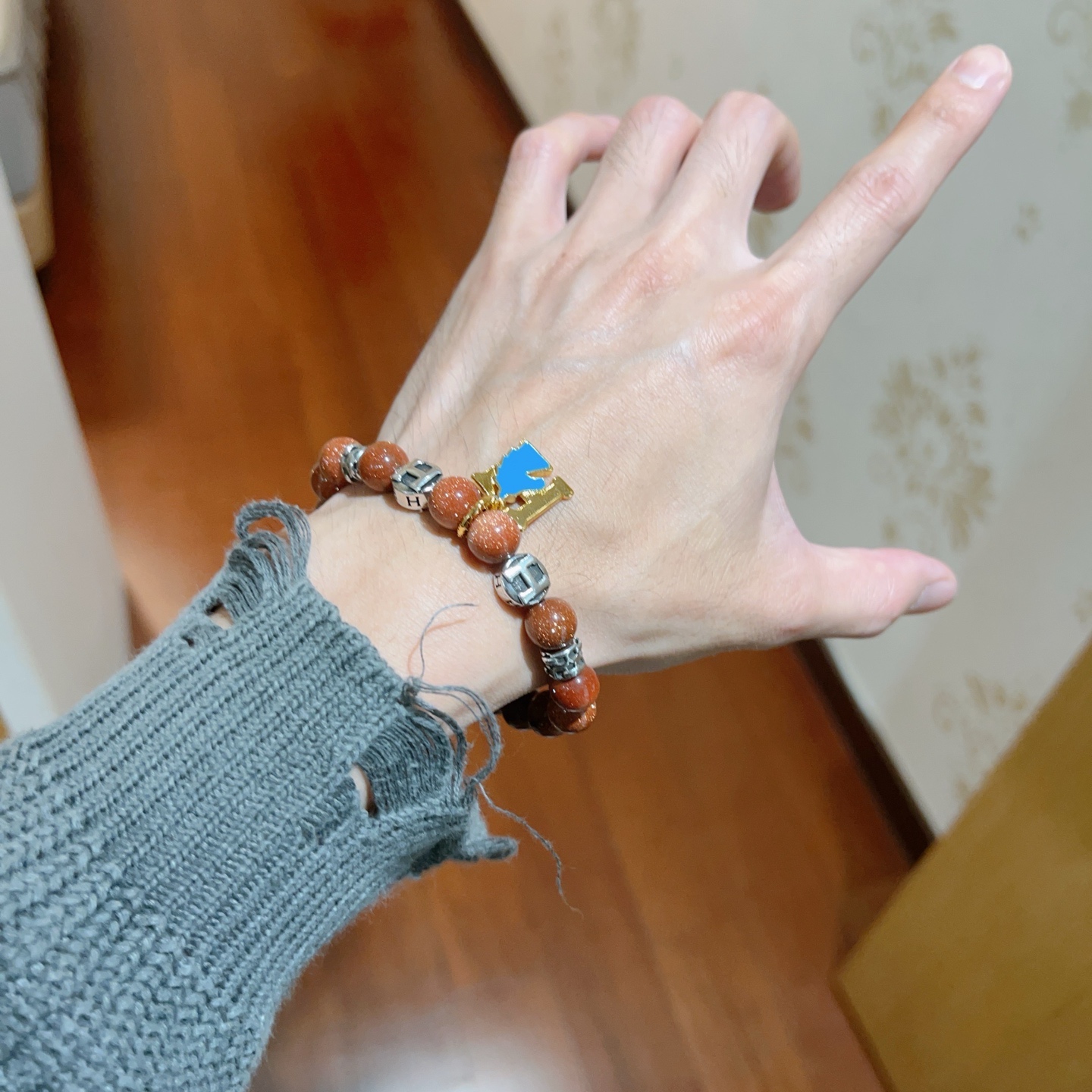   新品发布 👒Hermas爱马仕手链👨👩奢华爱马仕手串 虎眼石手链男女同款 最新款全件串珠手链档次更高