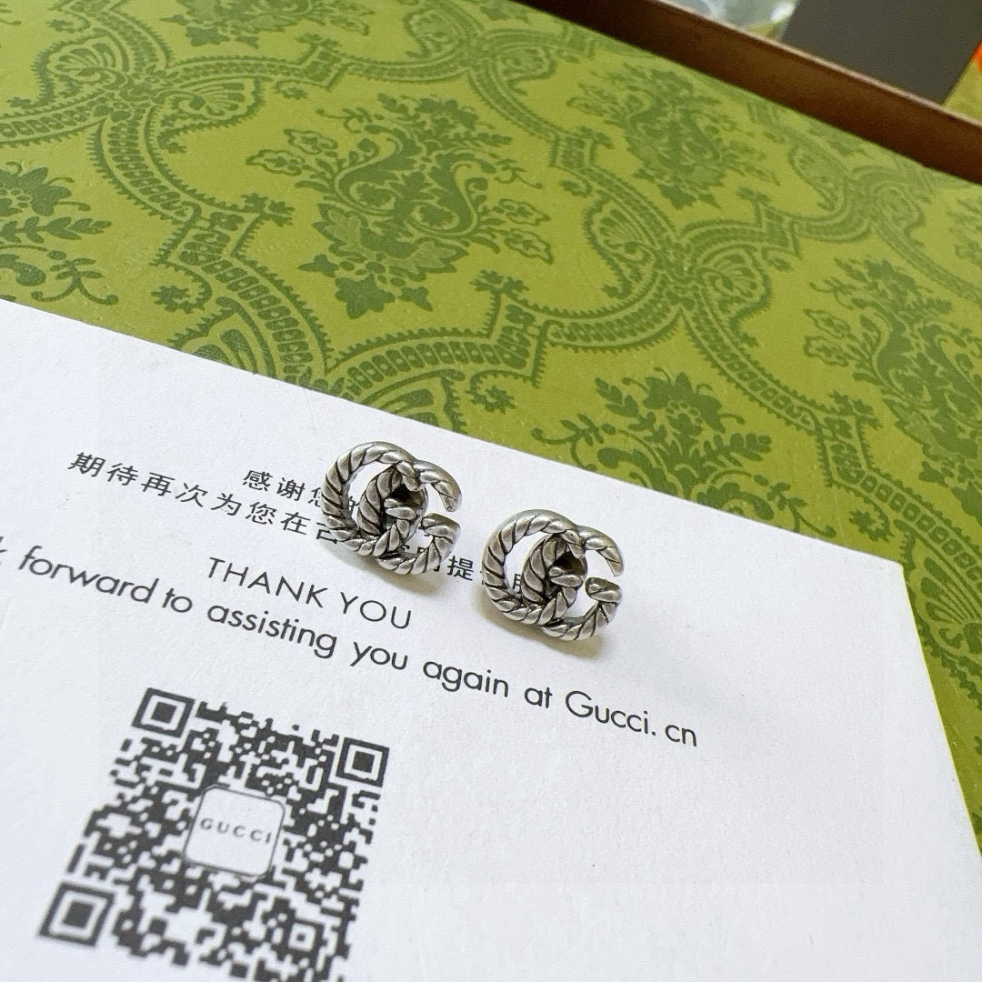   🔥🔥 新品首发不爆不发 抖音带货网红首选 𝐆𝐮𝐜𝐜𝐢古驰耳钉最新款档次更高明星同款Anger For