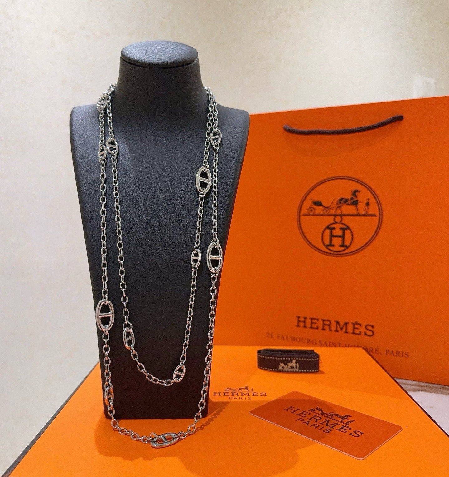 🐴🐴🐴 爱马仕项链 新品发布 HERMES 必备款猪鼻子长款系列首饰 高端定制.高端链条经典搭配 新品 