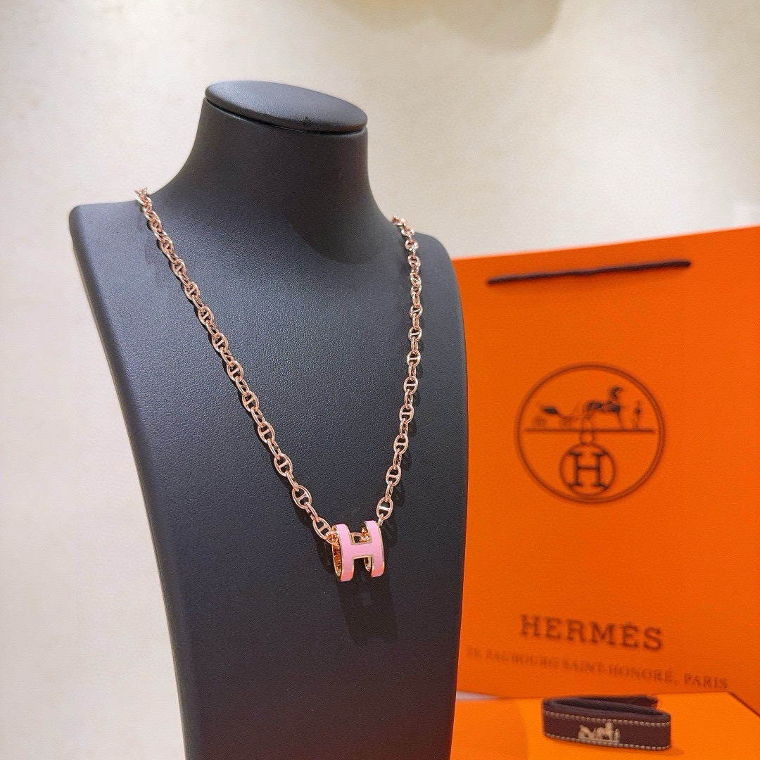 🐴🐴🐴 爱马仕项链 新品发布 HERMES 必备款猪鼻子系列首饰 高端定制.高端链条经典搭配 新品 简单