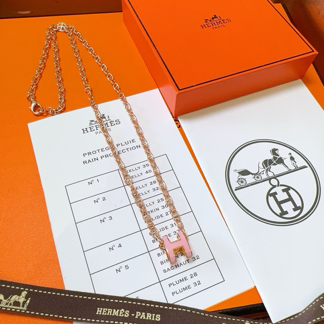 🐴🐴🐴 爱马仕项链 新品发布 HERMES 必备款猪鼻子系列首饰 高端定制.高端链条经典搭配 新品 简单