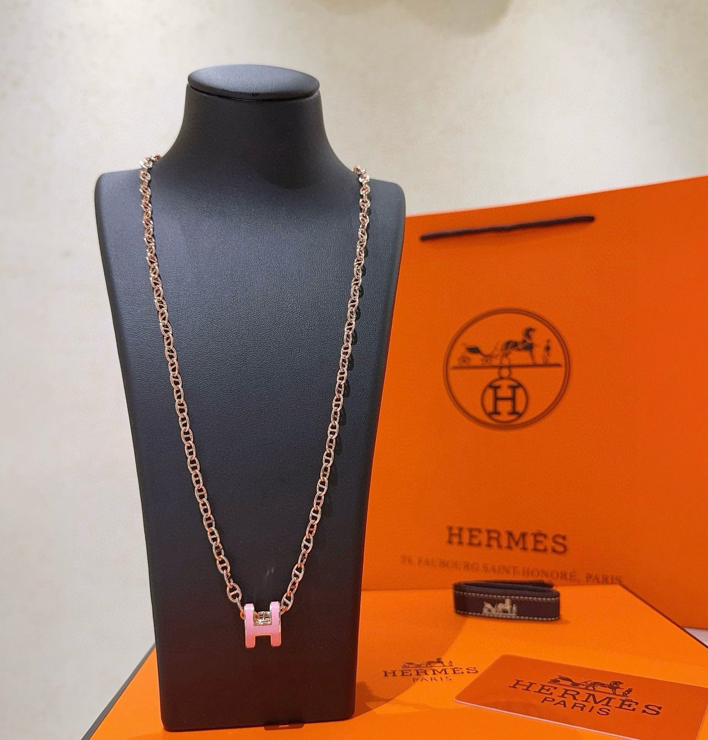 🐴🐴🐴 爱马仕项链 新品发布 HERMES 必备款猪鼻子系列首饰 高端定制.高端链条经典搭配 新品 简单