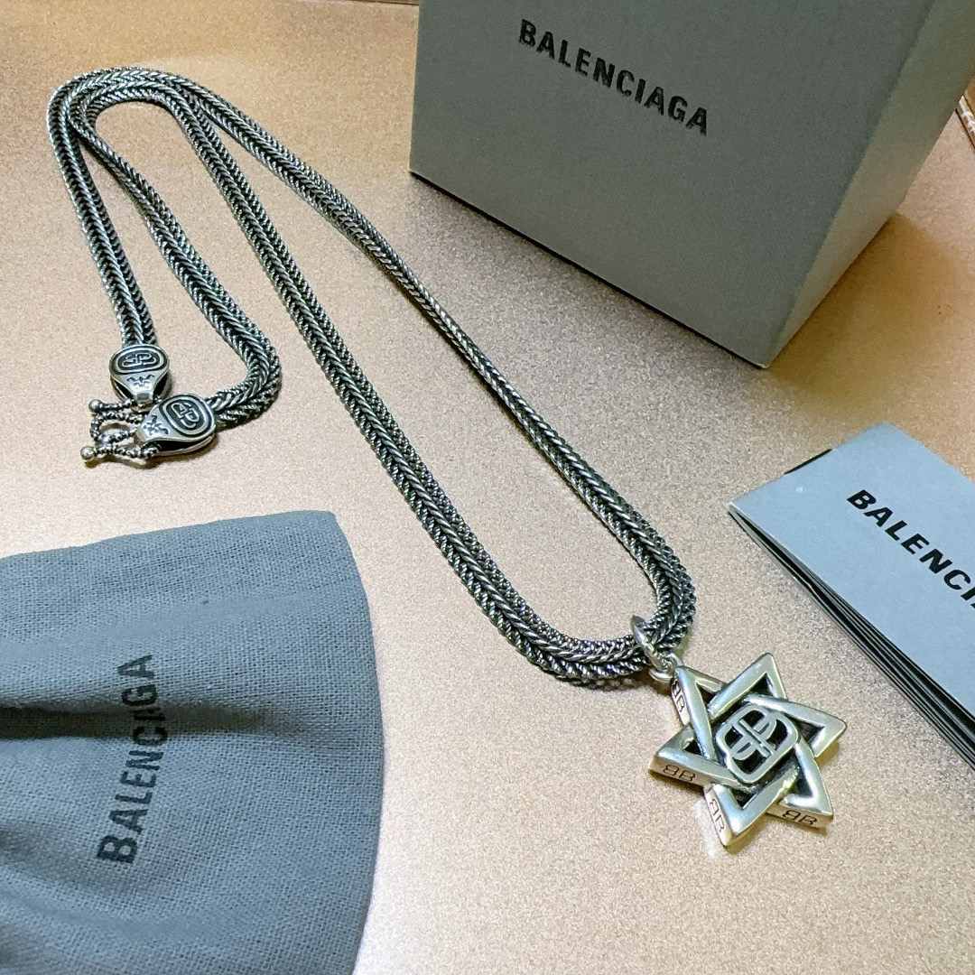  原单货🔹🔹新品 巴黎世家项链 Balenciaga 新款项链🔹专柜一致 细节做工精细 每个细节流程到位