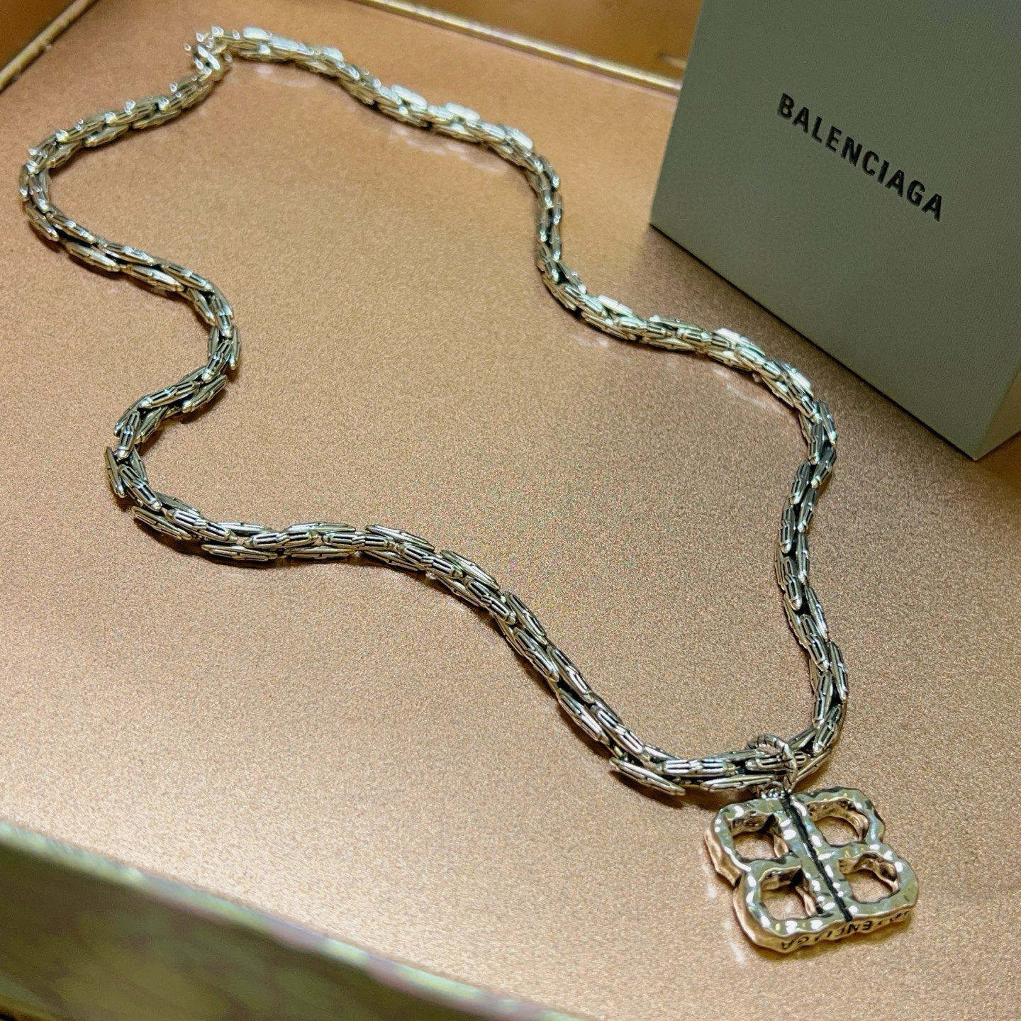  原单货🔹🔹新品 巴黎世家项链 Balenciaga 新款项链🔹专柜一致 细节做工精细 每个细节流程到位