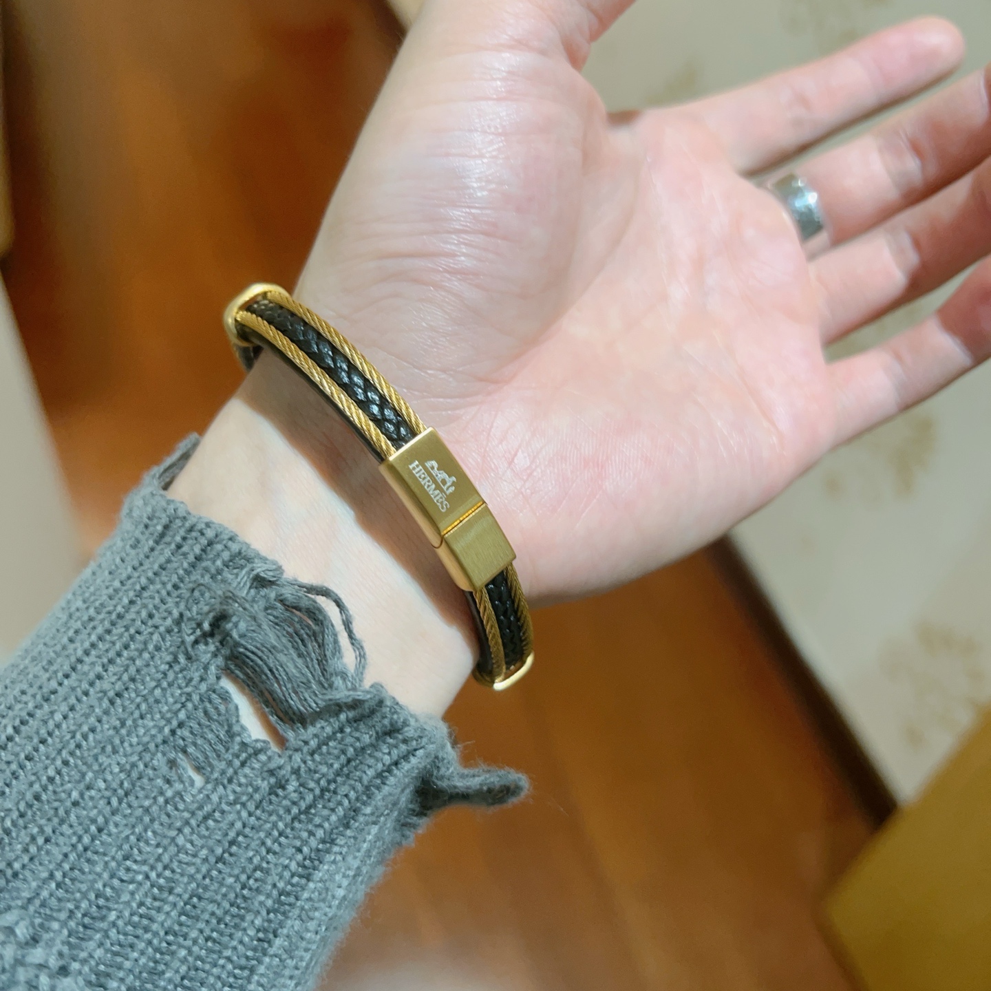     新品发售 👒🐈‍⬛爱马仕皮绳手环最新款纯手工皮材质档次更高明星同款Anger Forest系列爱