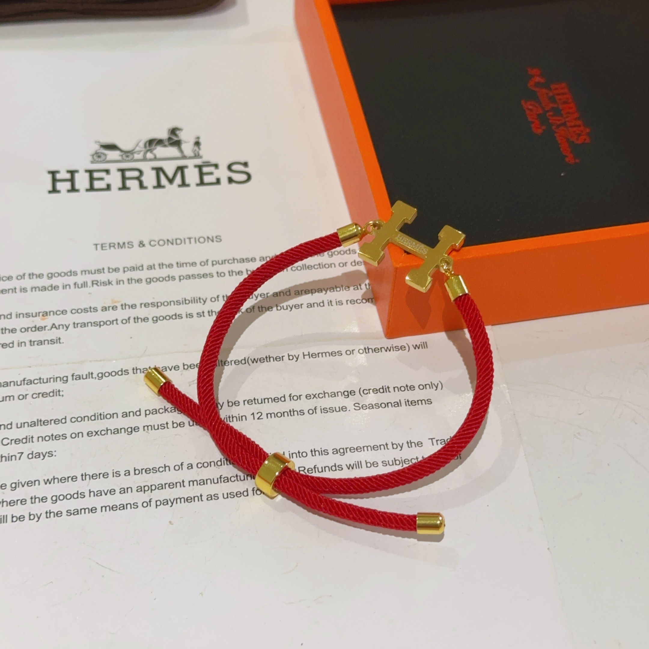     新品发售 👒🐎爱马仕手绳手环最新款纯手工编织材质档次更高明星同款H系列系列🎸经典款系列手链手绳

