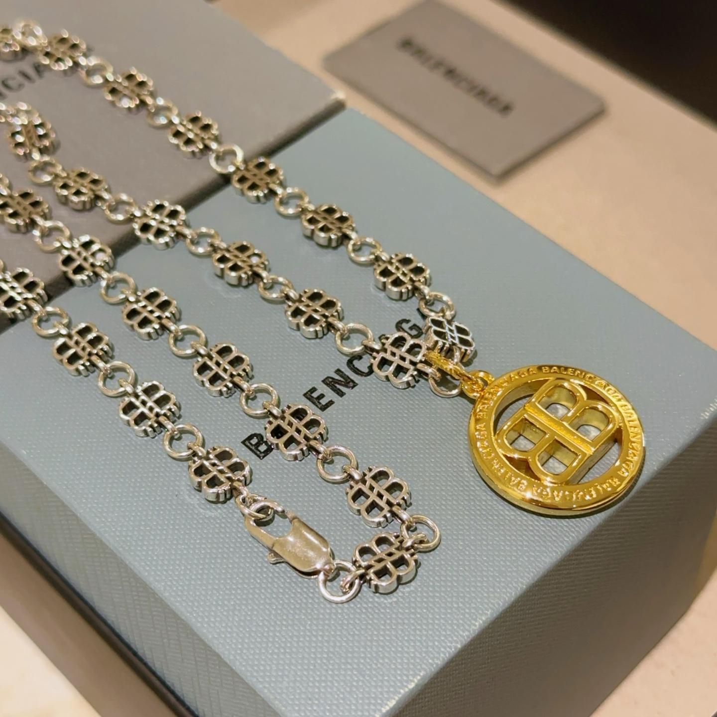  原单货🔹🔹新品 巴黎世家项链 Balenciaga 新款项链🔹专柜一致 细节做工精细 每个细节流程到位
