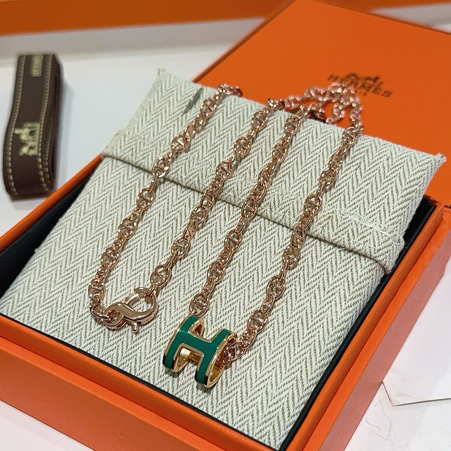  🌀🌟HERMES  爱马仕项链 H字母椭圆系列首饰 进口珐琅镀.猪鼻子链条经典搭配 原版logo新品 