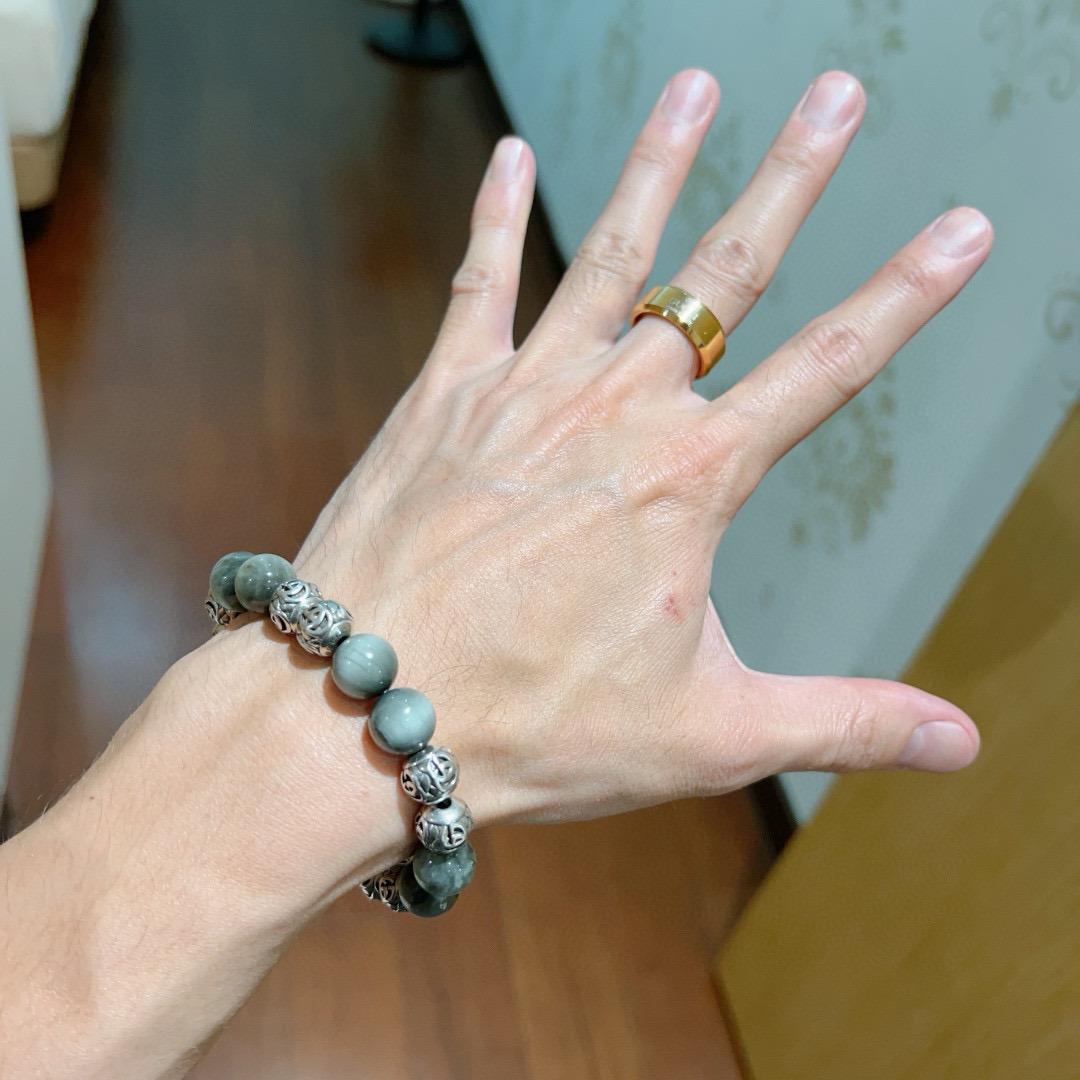  𝐆𝐮𝐜𝐜𝐢古驰手链男女同款 最新款天然灰晶石手链档次更高明星同款Anger Forest系列双g灰晶