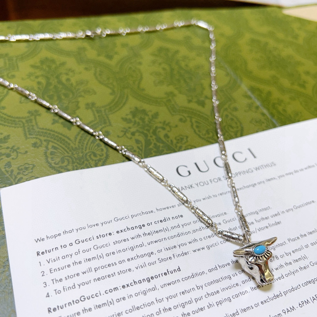   🔥🔥 新品发布👒不爆不发 抖音带货小红书网红首选 𝐆𝐮𝐜𝐜𝐢古驰手链最新款链条档次更高明星同款Ang