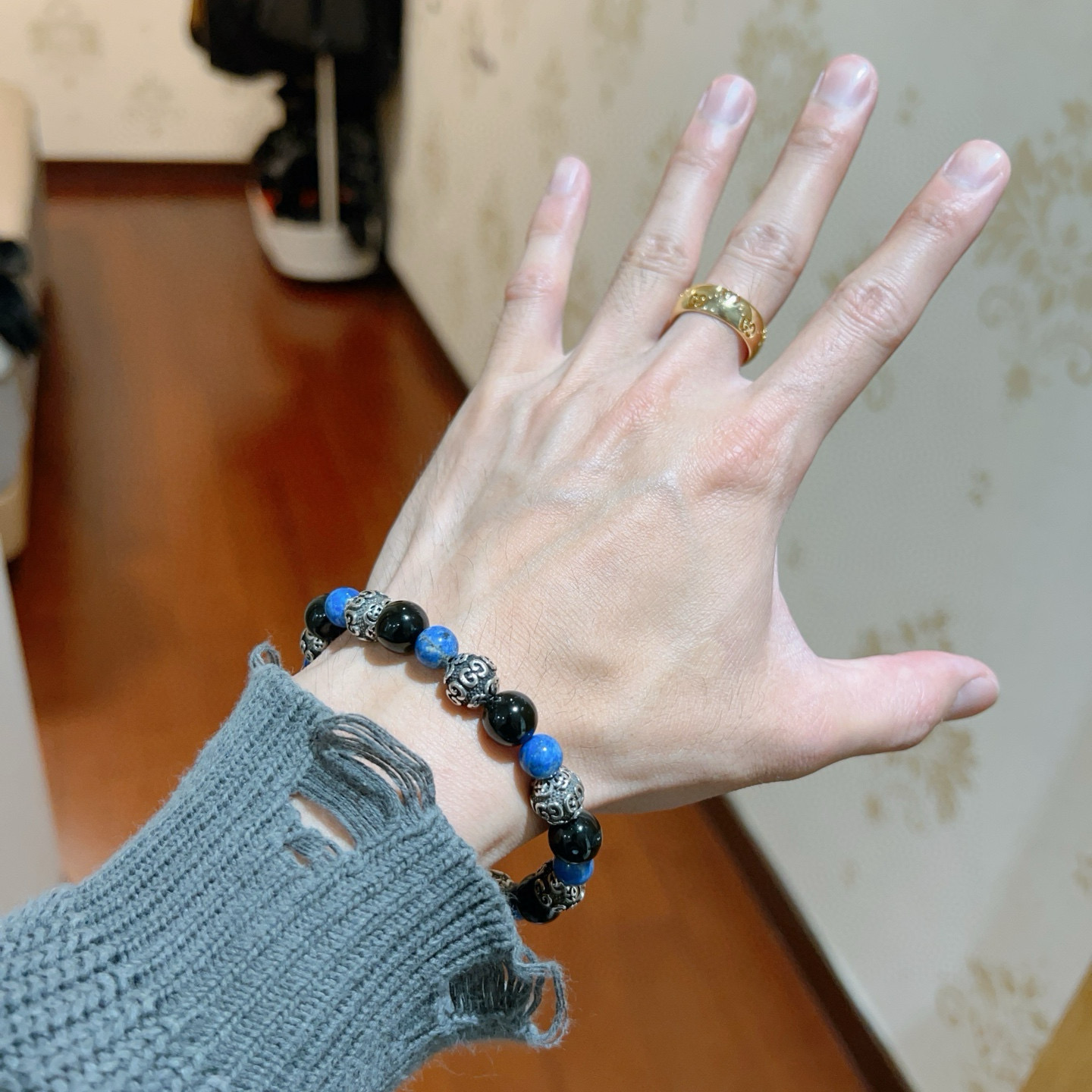   𝐆𝐮𝐜𝐜𝐢古驰手链男女同款 最新款天然黑玛瑙搭配青金石手链档次更高明星同款Anger Forest系