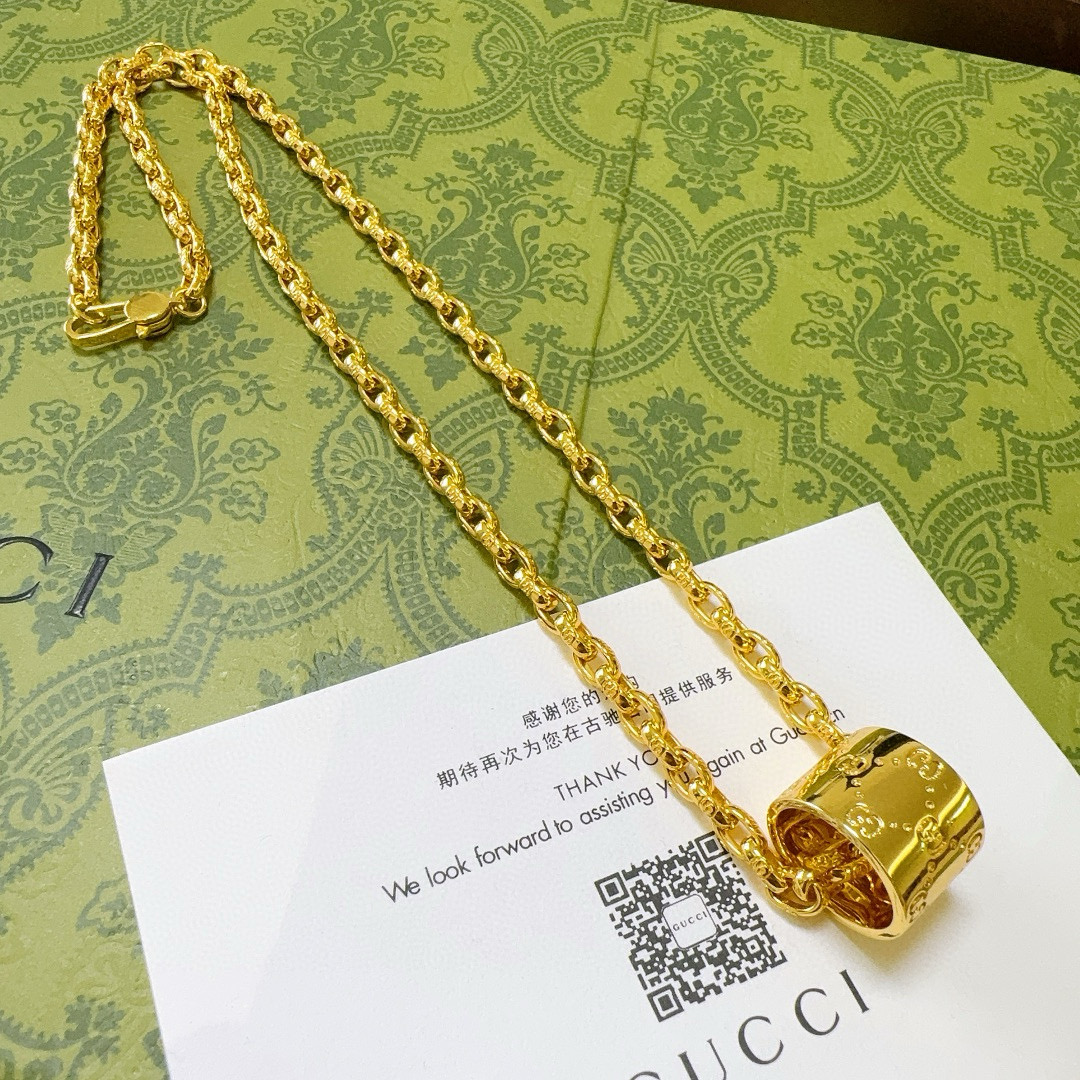     新品发布👒𝐆𝐮𝐜𝐜𝐢古驰项链最新款链条档次更高明星同款Anger Forest系列双G古驰项链独