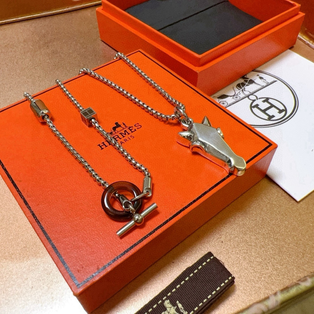 。🌀🌟HERMES  爱马仕项链 猪鼻子项链系列首饰 进口定制.高端链条经典搭配 新品 简单时尚🌟专柜一