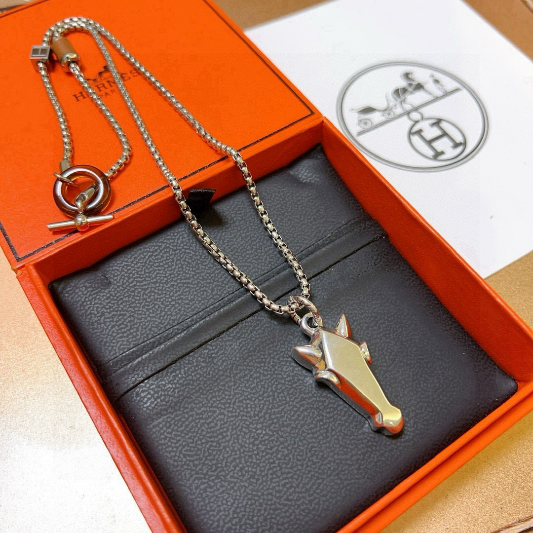 。🌀🌟HERMES  爱马仕项链 猪鼻子项链系列首饰 进口定制.高端链条经典搭配 新品 简单时尚🌟专柜一
