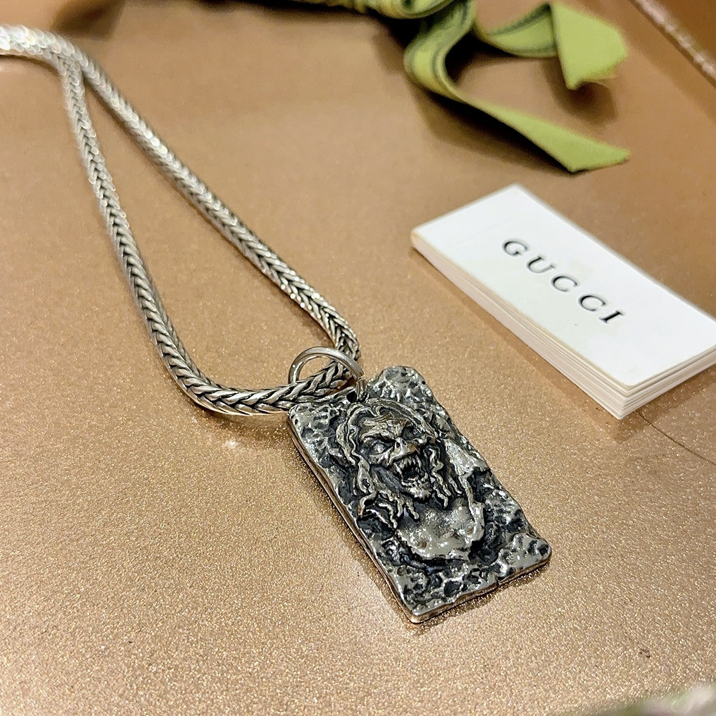   🔥🔥 新品发布👒不爆不发 抖音带货网红首选 𝐆𝐮𝐜𝐜𝐢古驰项链最新款链条档次更高明星同款Anger 
