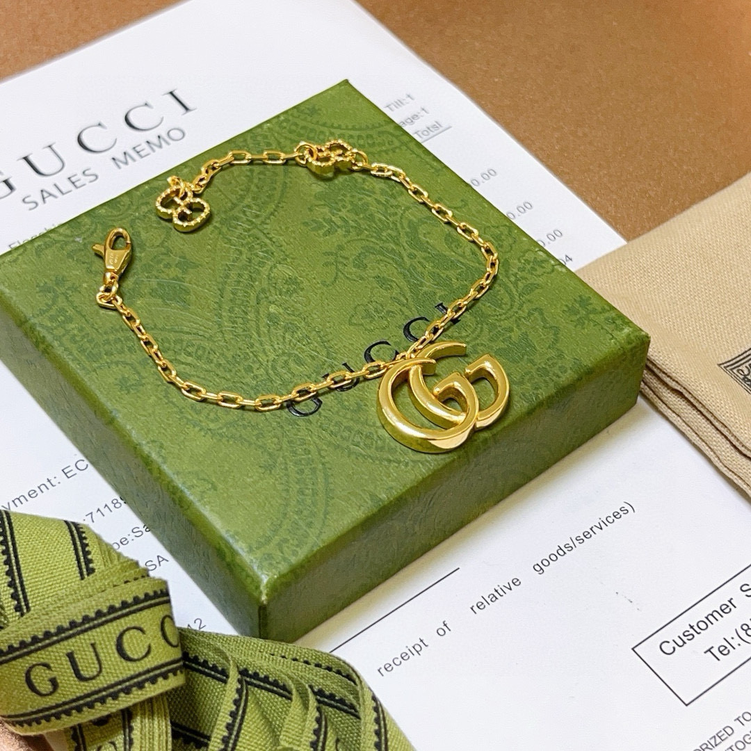  。 2025款最新出炉土豪版手链 独家高品质🌼 Gucci古驰手链最新款的经典款 精致无论款式 质感 