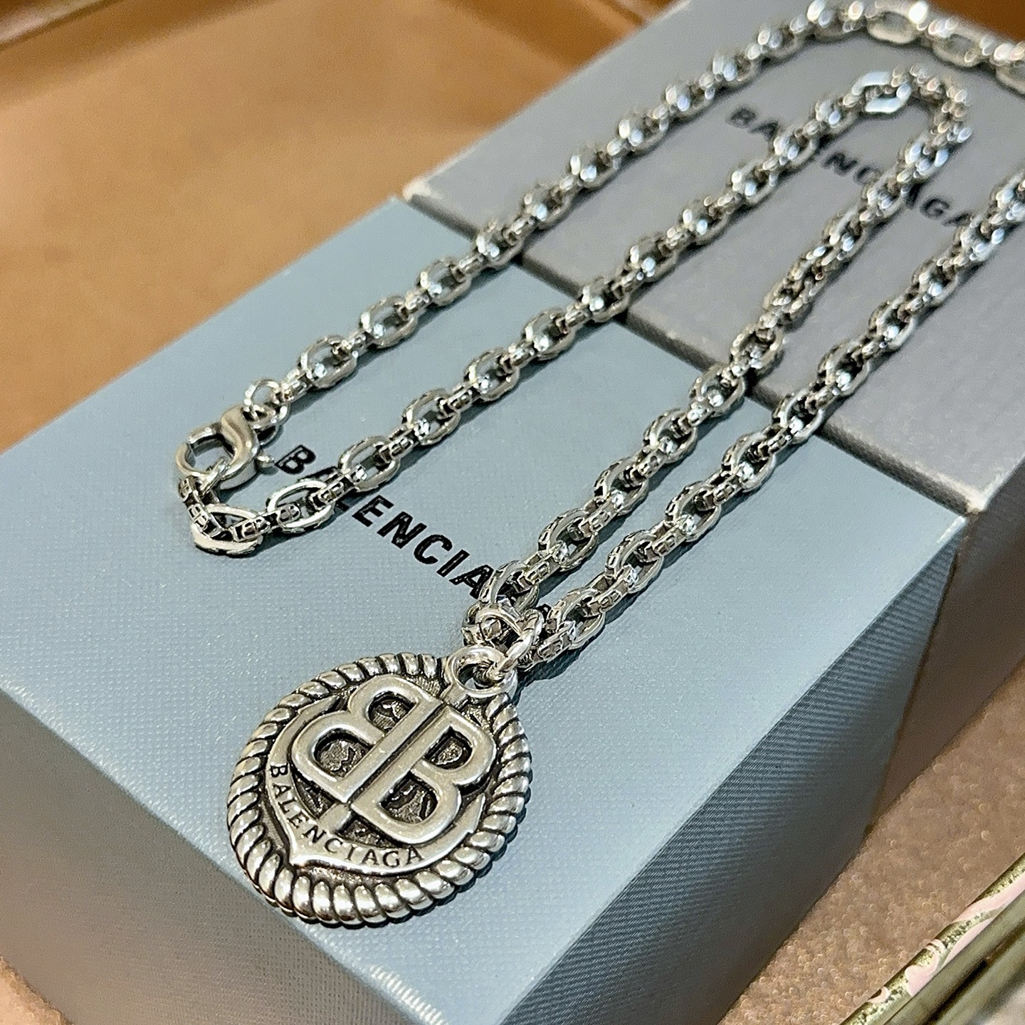  原单货🔹🔹新品 巴黎世家项链 Balenciaga 新款项链🔹专柜一致 细节做工精细 每个细节流程到位