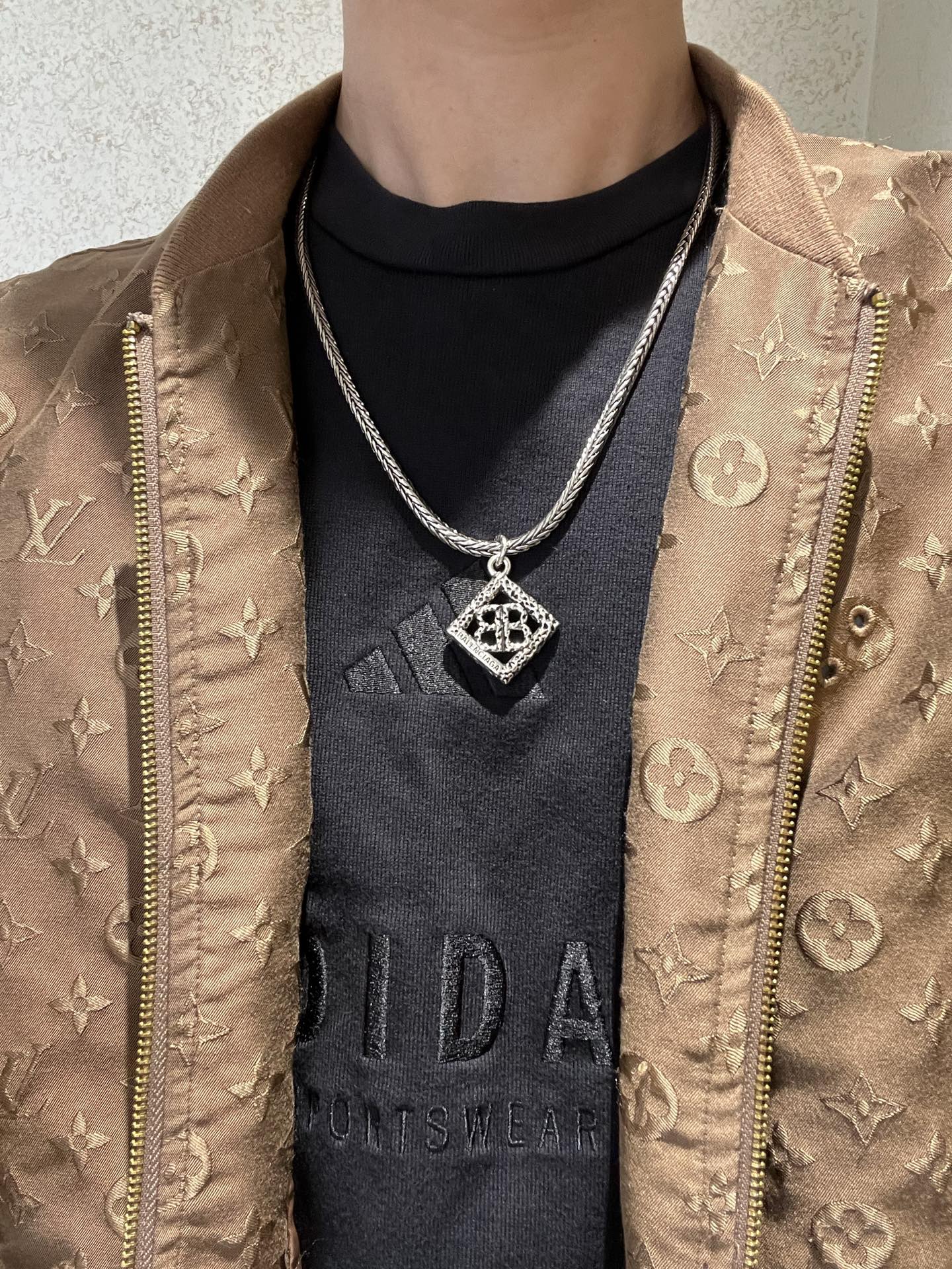  原单货🔹🔹新品 巴黎世家项链 Balenciaga 新款项链🔹专柜一致 细节做工精细 每个细节流程到位