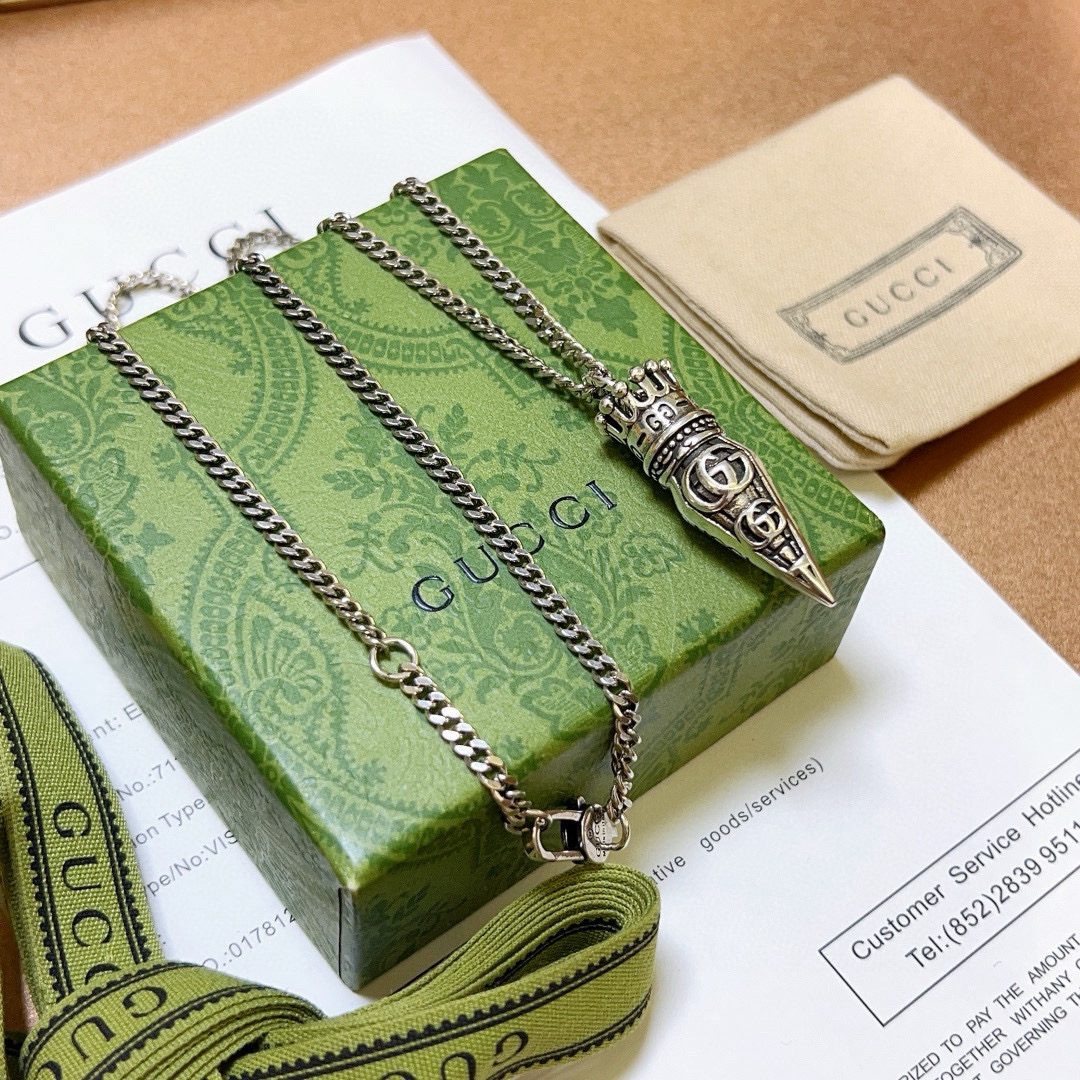     新品发布👒巨帅🤠𝐆𝐮𝐜𝐜𝐢古驰项链最新款链条档次更高明星同款Anger Forest系列双G古驰