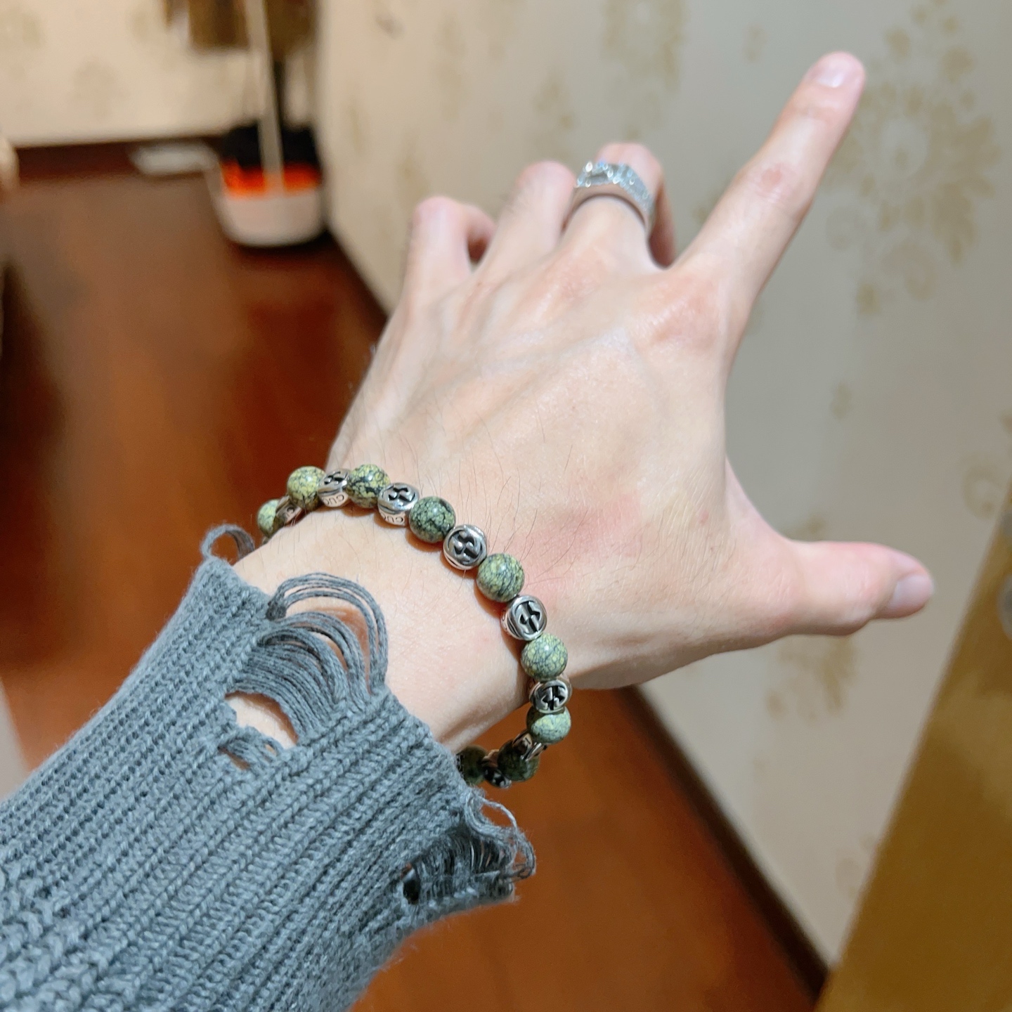   𝐆𝐮𝐜𝐜𝐢古驰手链男女同款 最新款天然药王石手链档次更高明星同款Anger Forest系列双g药王