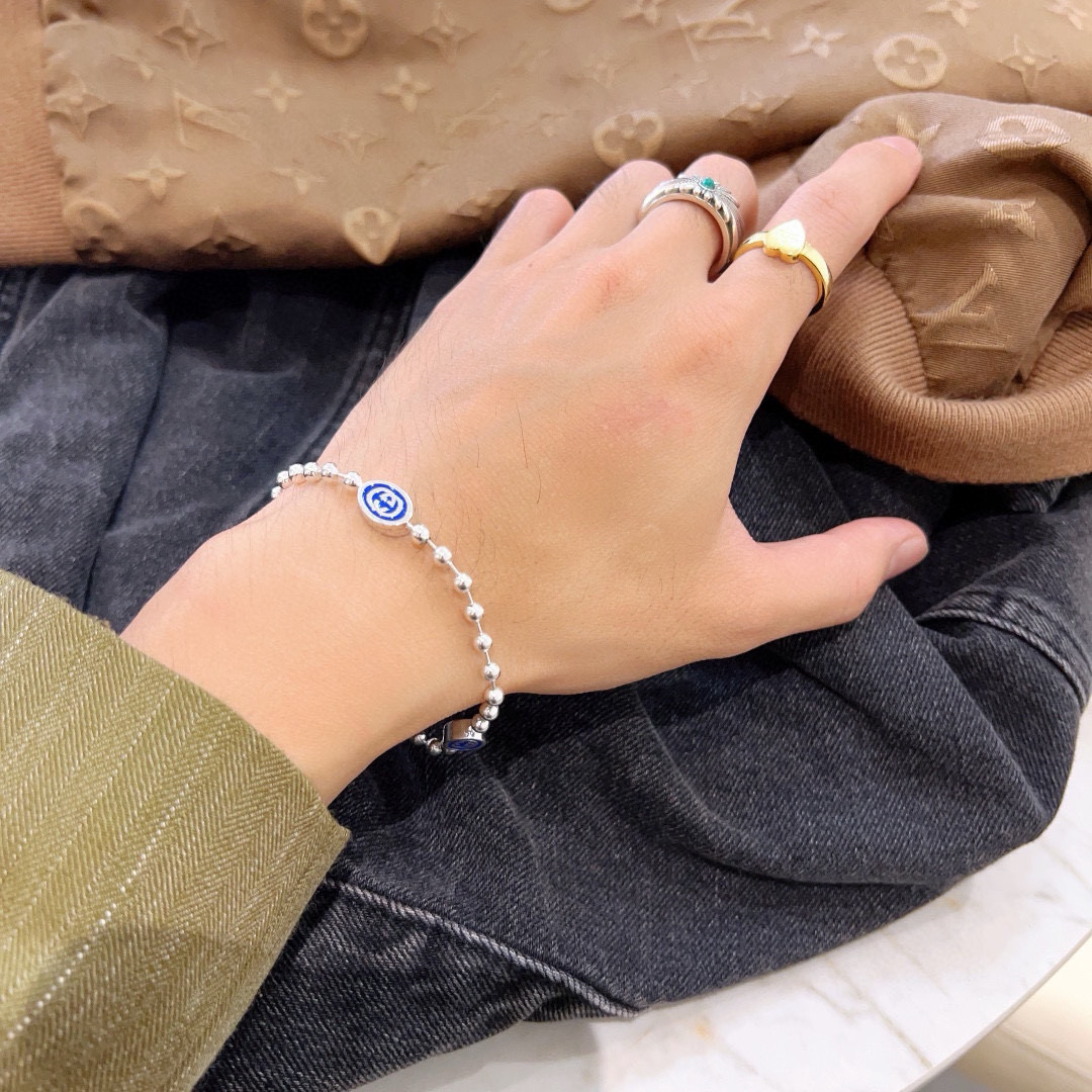 Gucci古驰手链最新款のクラシックデザイン - 男女兼用必需品