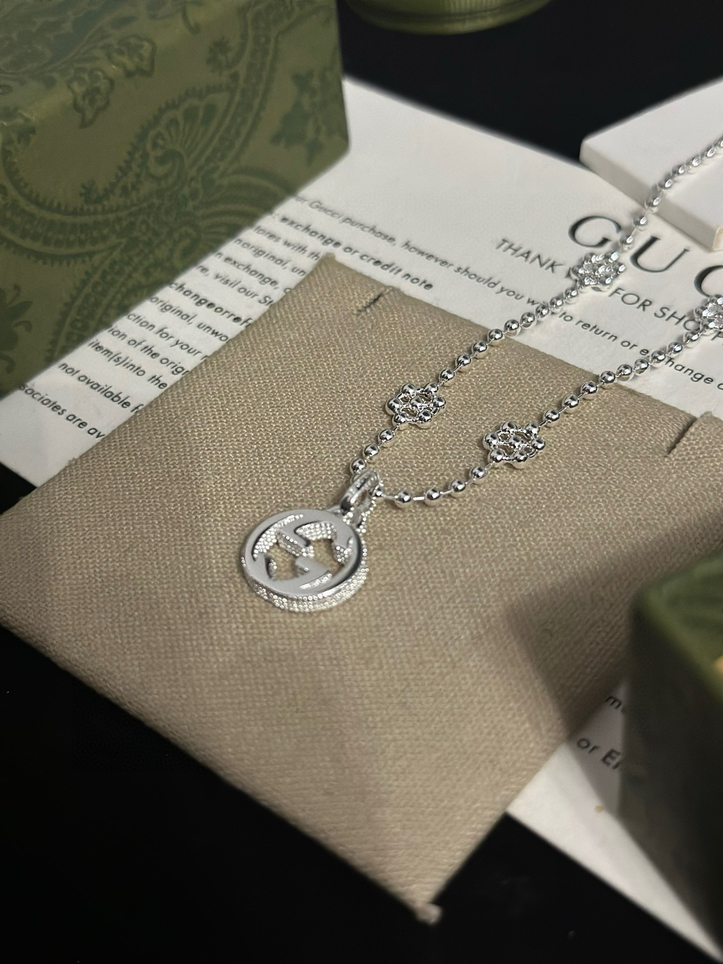 Gucci古驰Anger ForestシリーズダブルGネックレス - 高級感溢れるデザイン