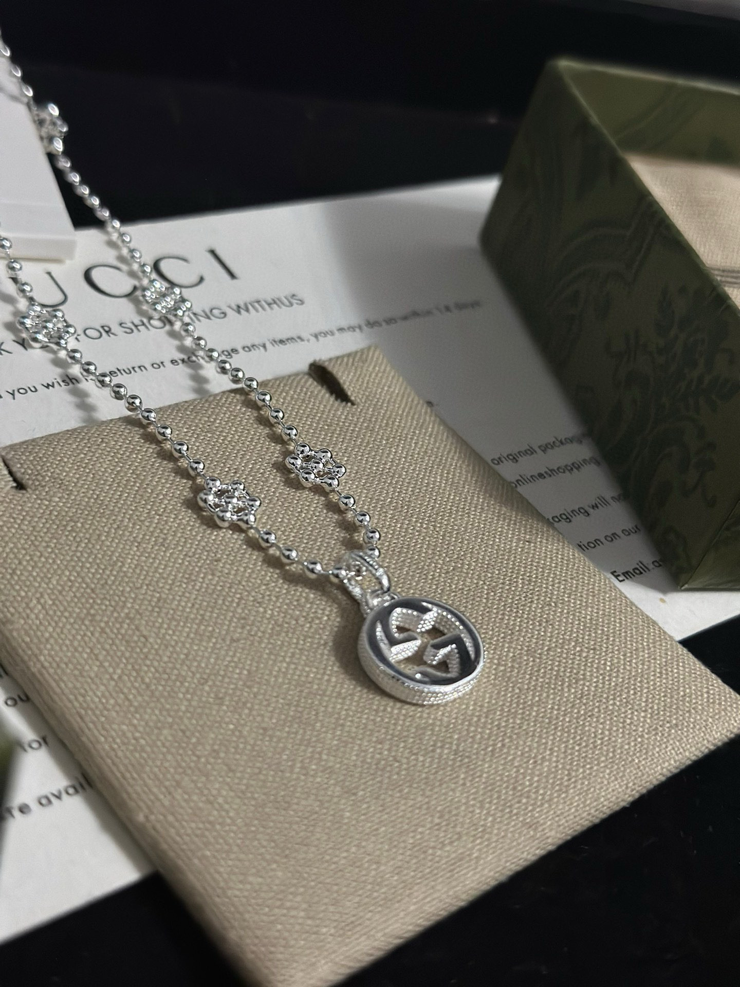 Gucci古驰Anger ForestシリーズダブルGネックレス - 高級感溢れるデザイン