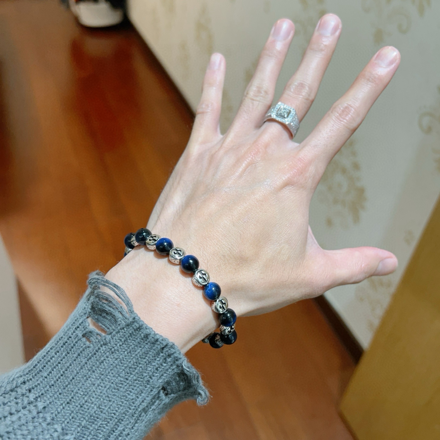 Gucci古驰手链 男女兼用 ブルータイガーアイ スタイルアップ効果