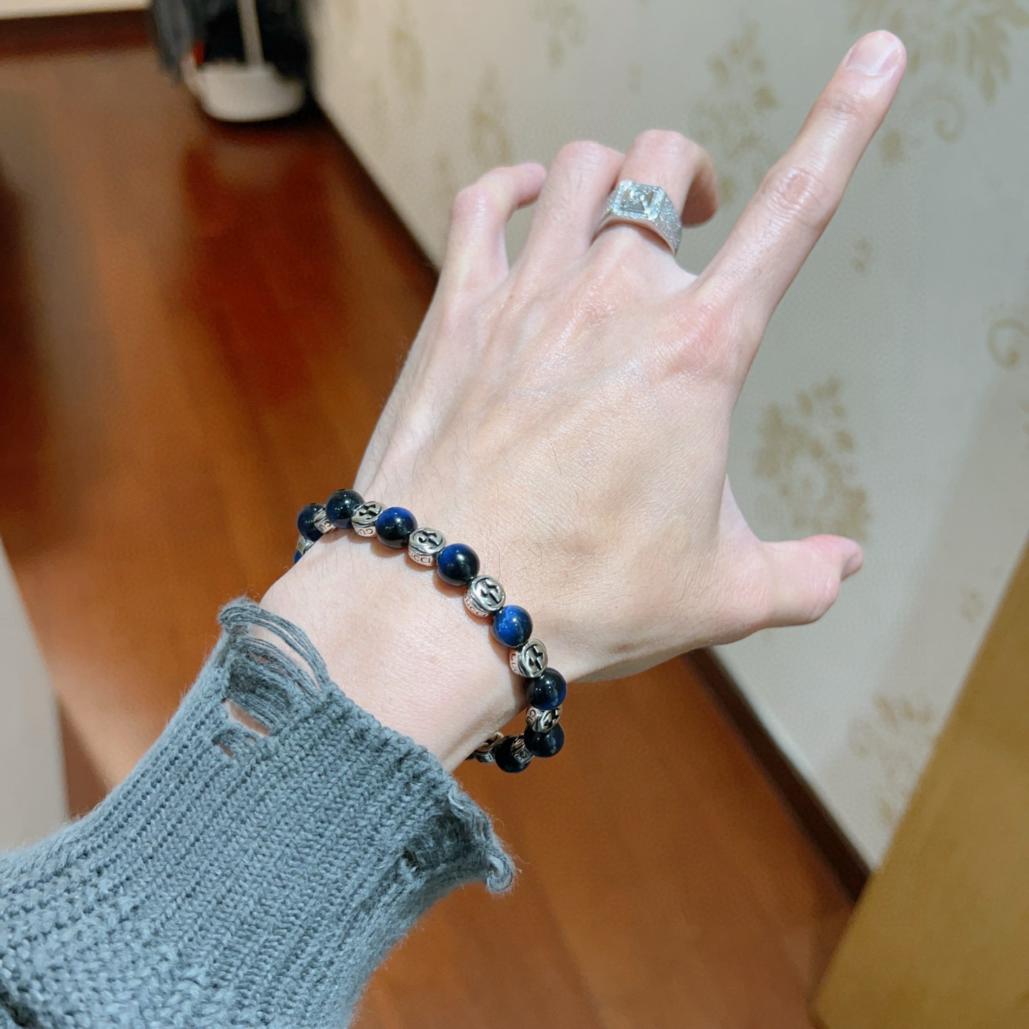 Gucci古驰手链 男女兼用 ブルータイガーアイ スタイルアップ効果