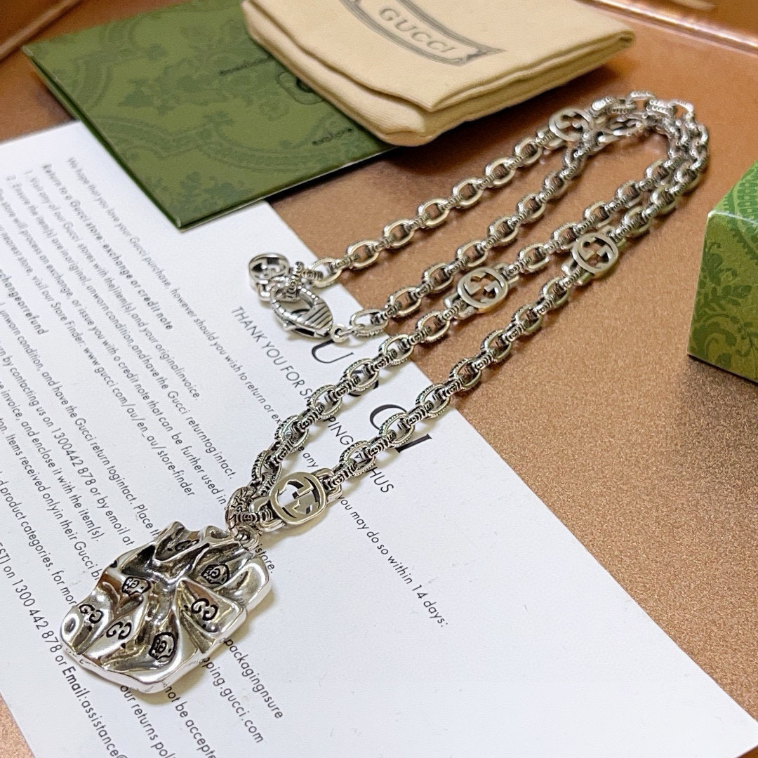 Gucci古驰Anger Forestシリーズ双G復古図案ネックレス