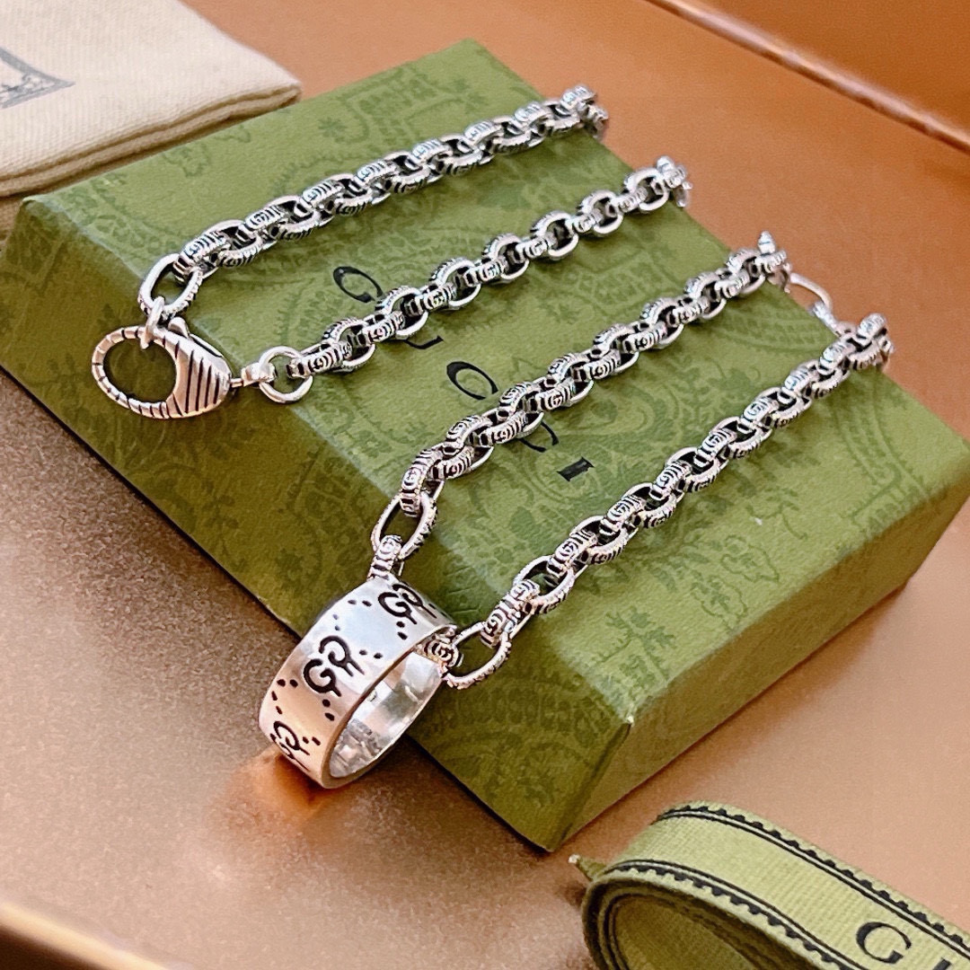 Gucci古驰Anger ForestシリーズダブルGネックレス - 高級感あふれるデザイン
