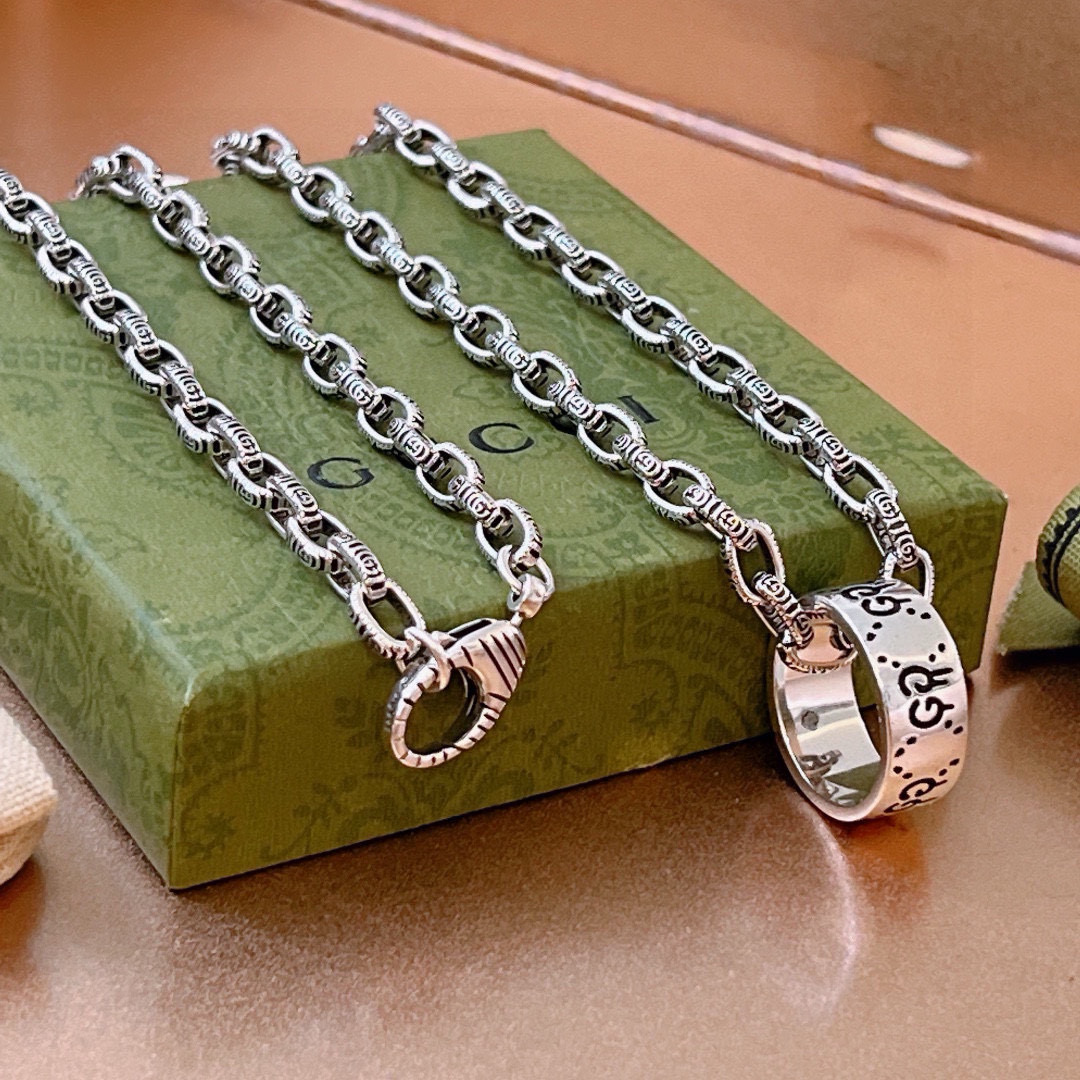 Gucci古驰Anger ForestシリーズダブルGネックレス - 高級感あふれるデザイン