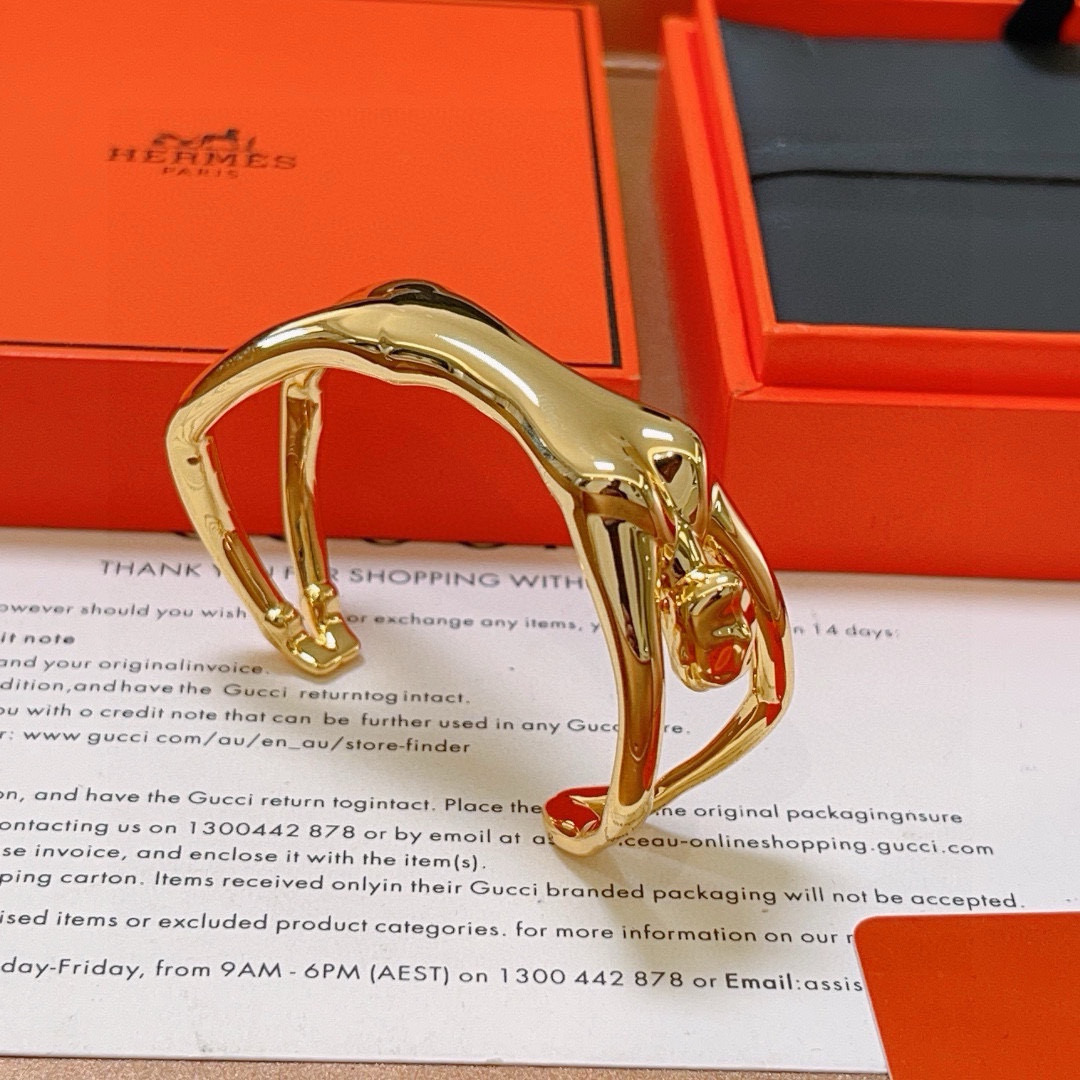 High-End Custom Bracelets with 18k Gold Plating and Fine Workmanship - 图片 1