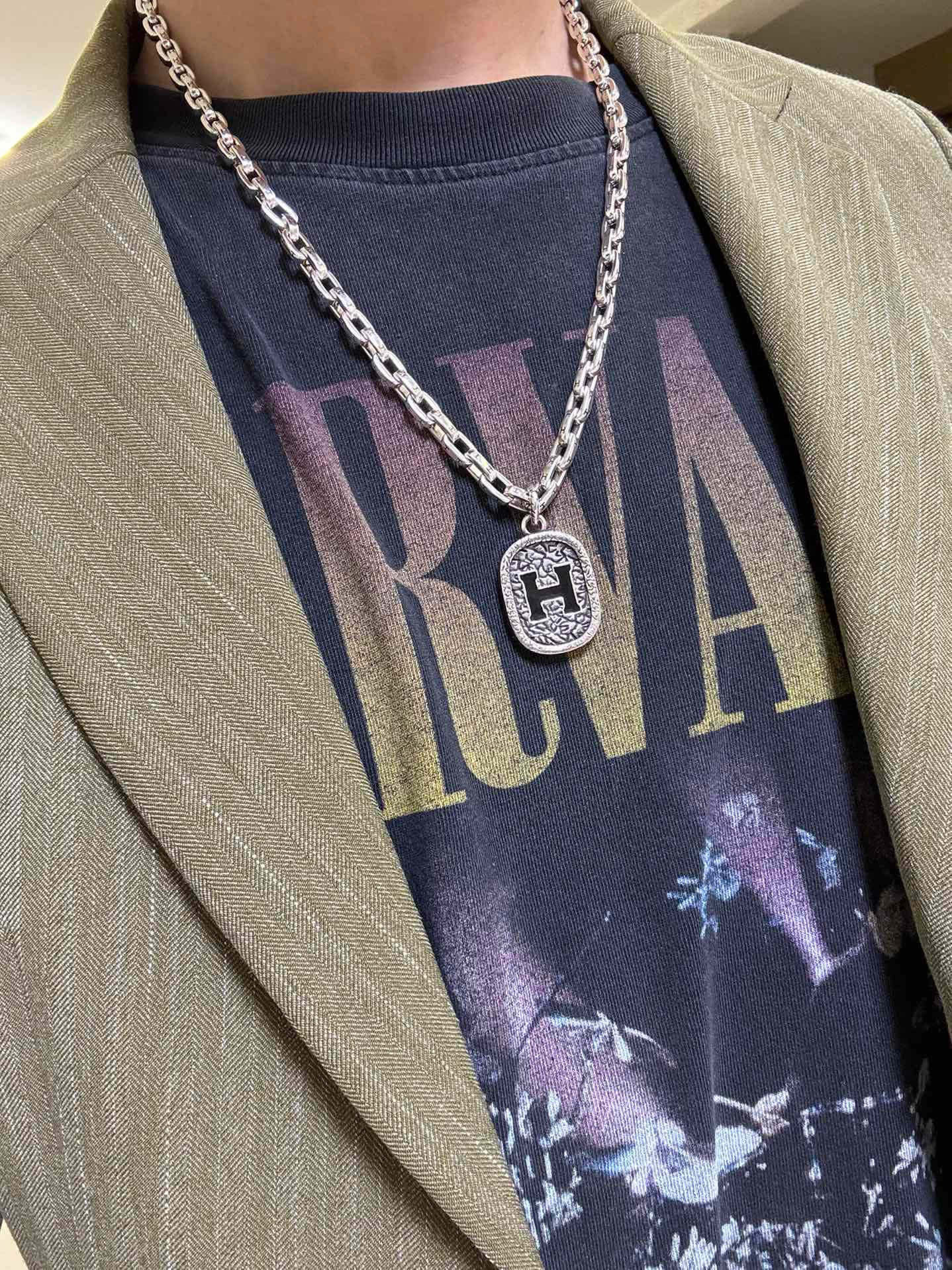 “Review: Ermaceus Necklace – Material Sense and Custom Import” - 图片 9