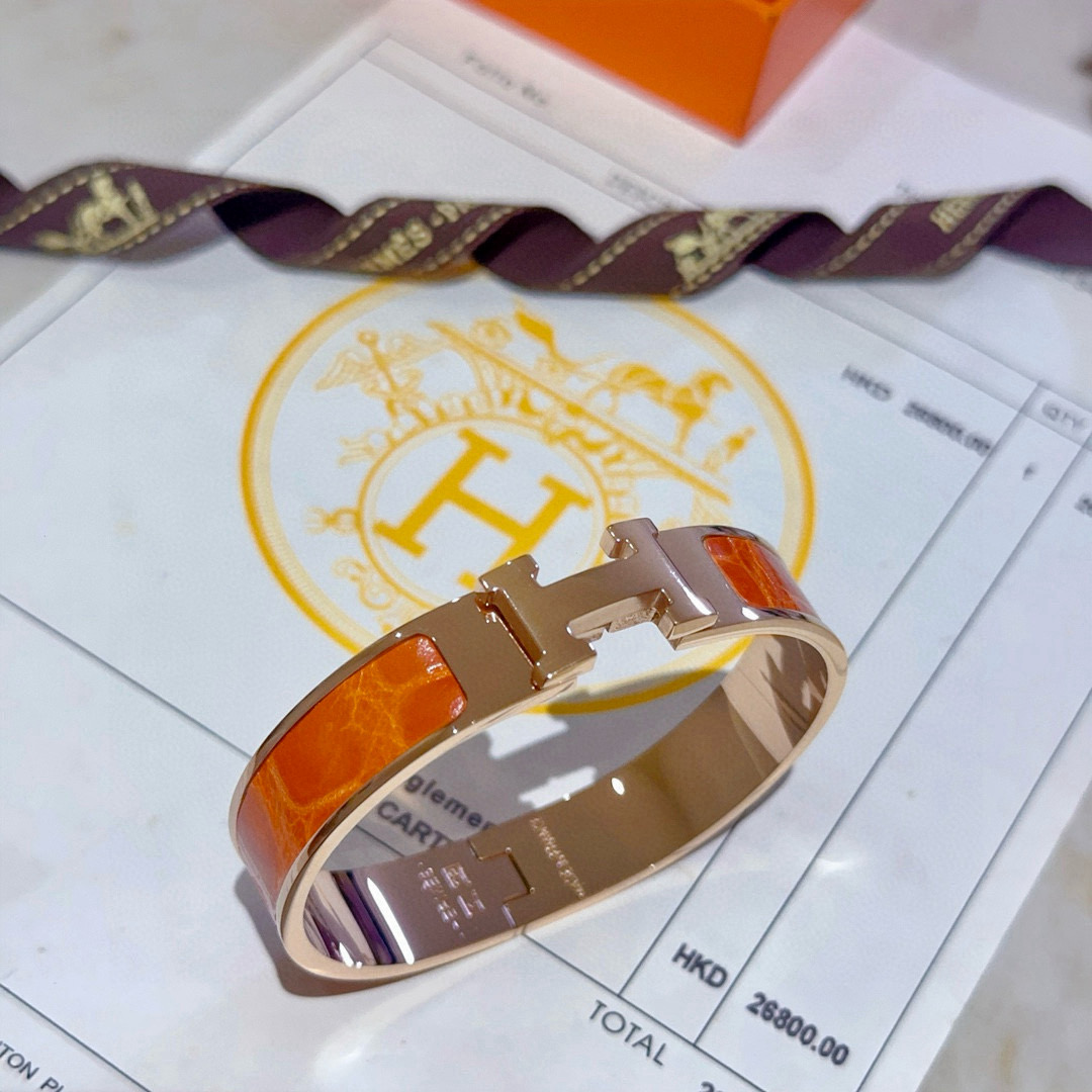 “Handcrafted Crocodile Skin Bracelets: Hermes Emasculated Bracelet, Custom Gold, High-End Quality, Unique Colors” - 图片 7
