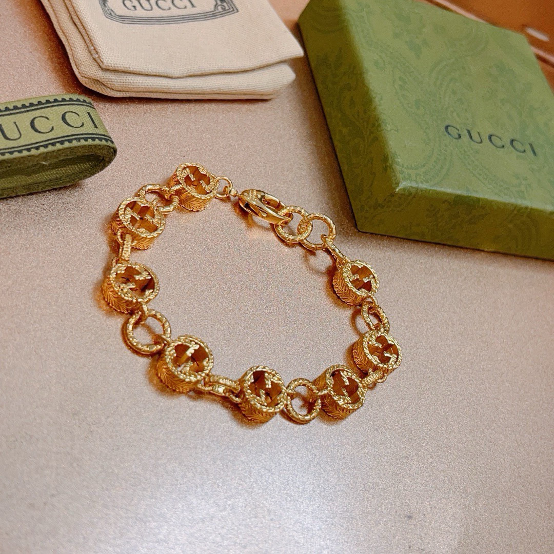 Gucci 古驰手链 最新モデル 高級感あふれるデザイン