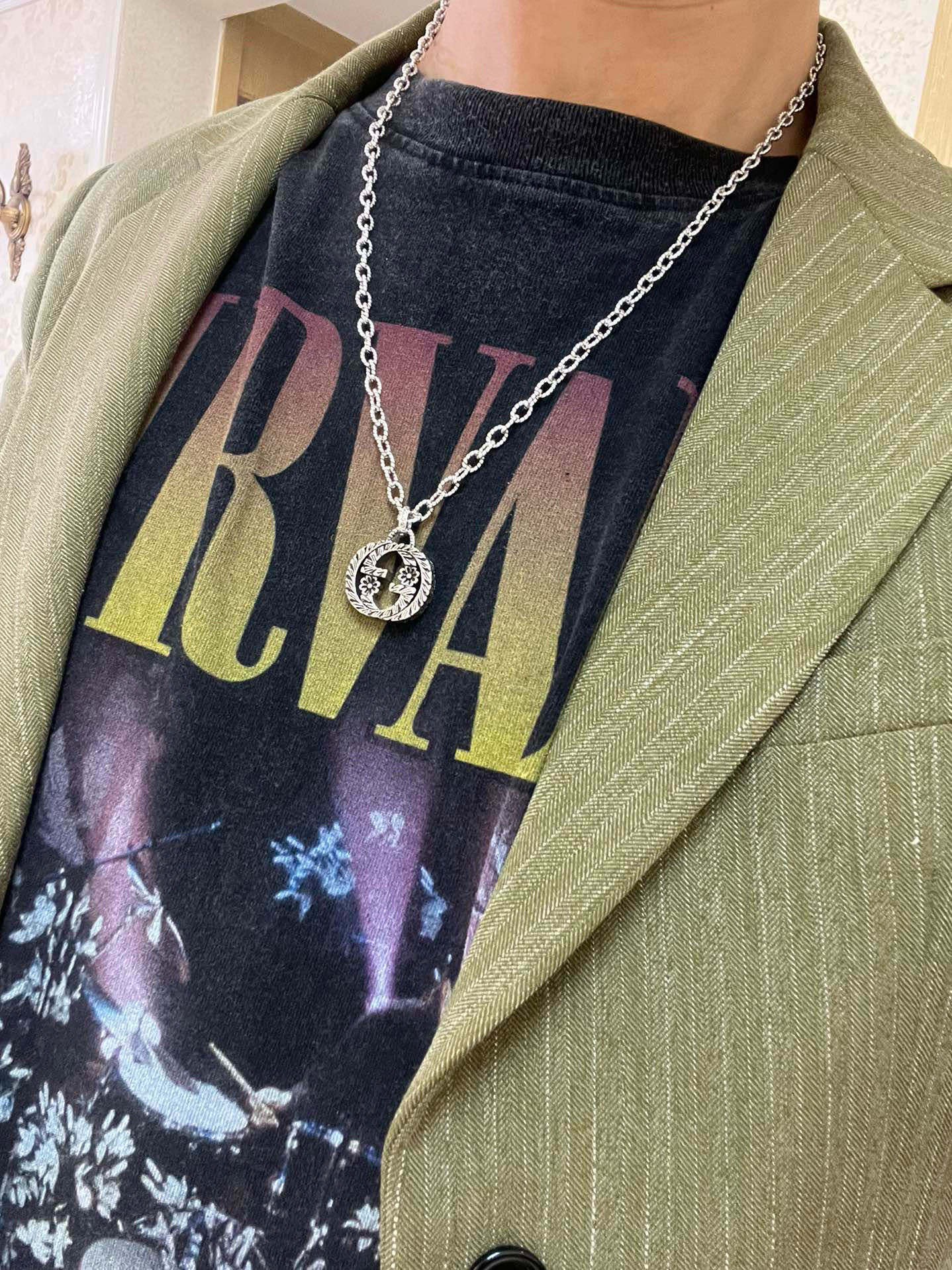 Gucci古驰Anger Forestシリーズ双Gネックレス - おしゃれで高級感溢れるデザイン