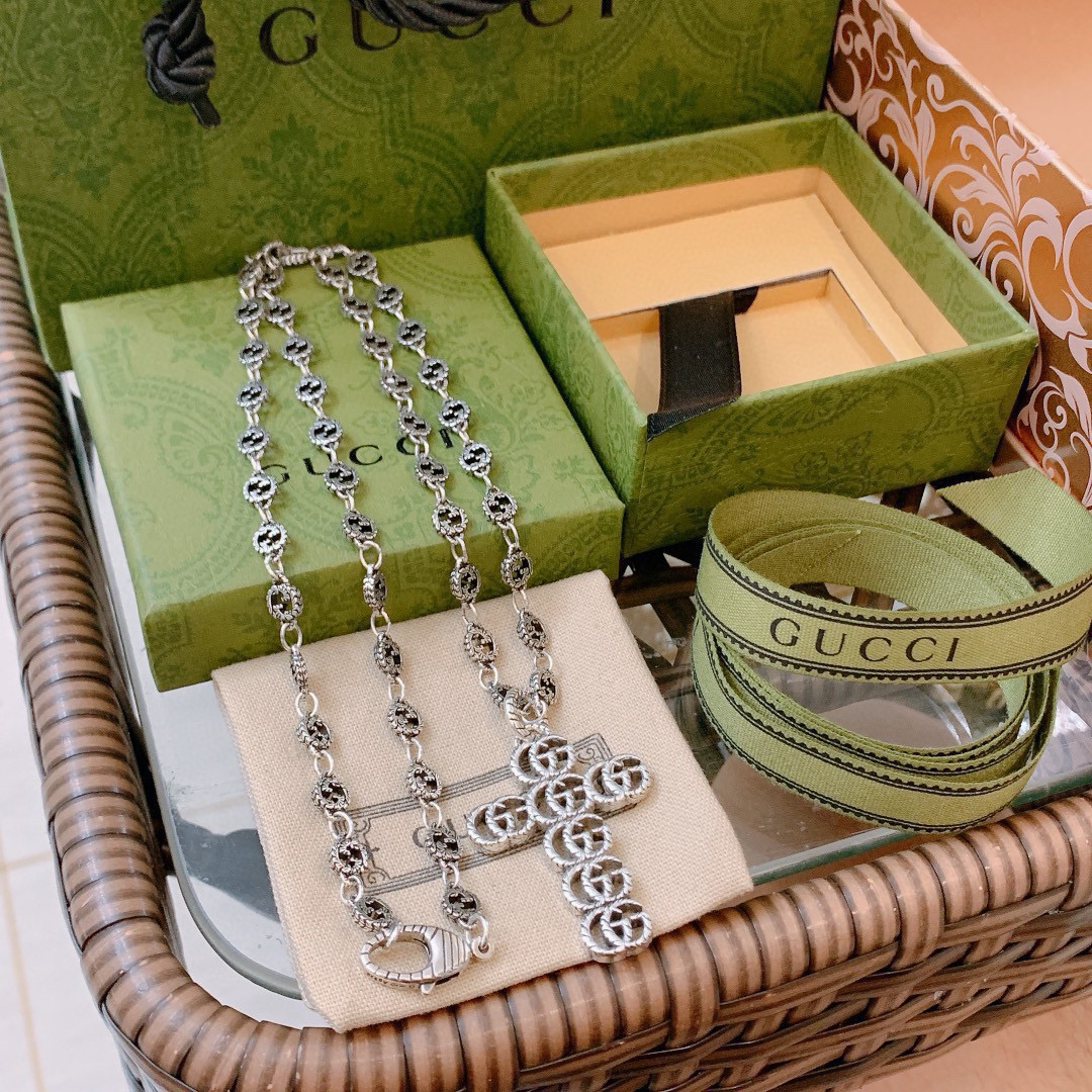 Gucci古驰ダブルGチェーンネックレス・Anger Forestシリーズ・高級感漂うデザイン